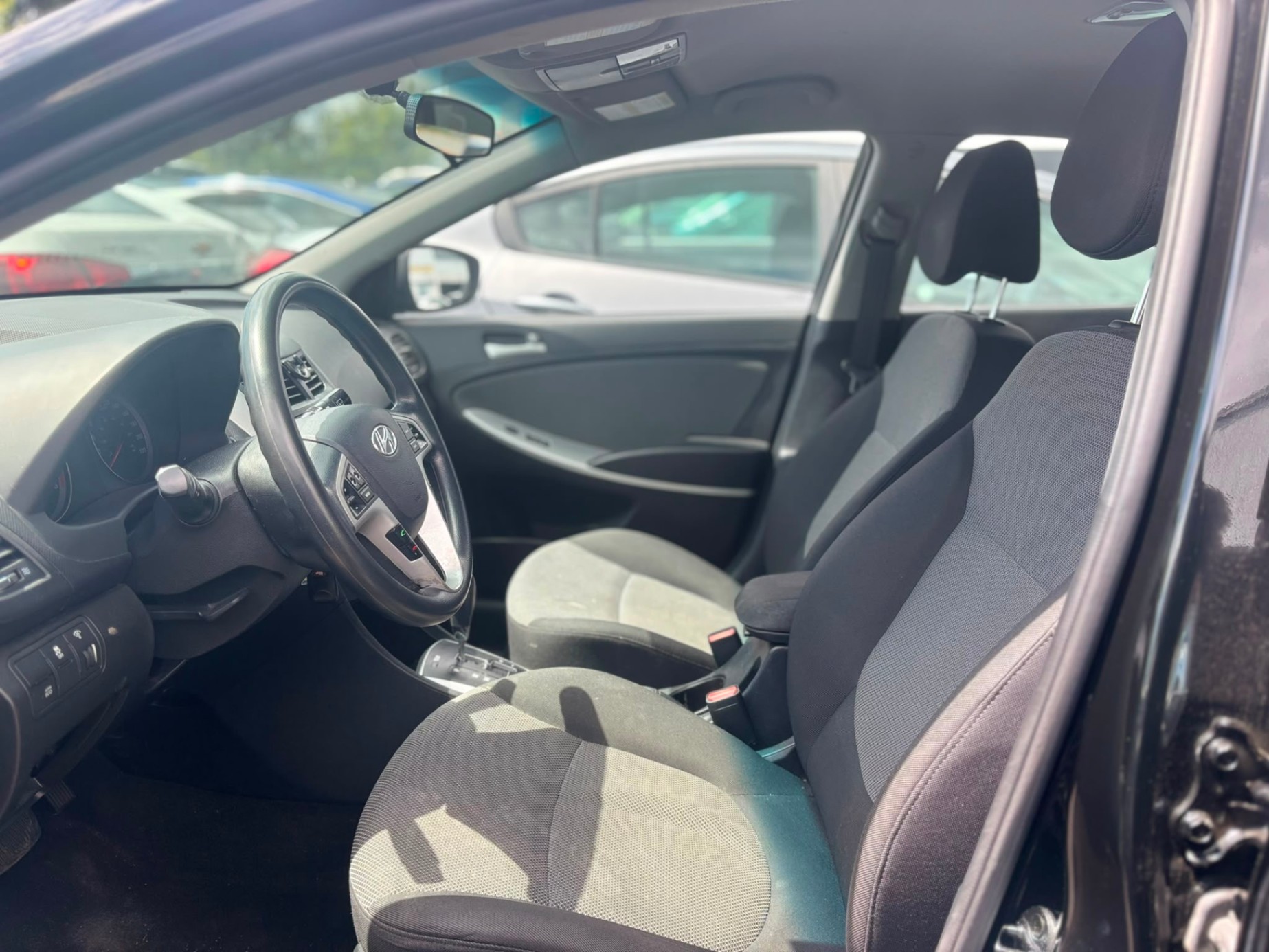 /canwestautoinc/2014-Hyundai-Accent-3400993369190197.jpg