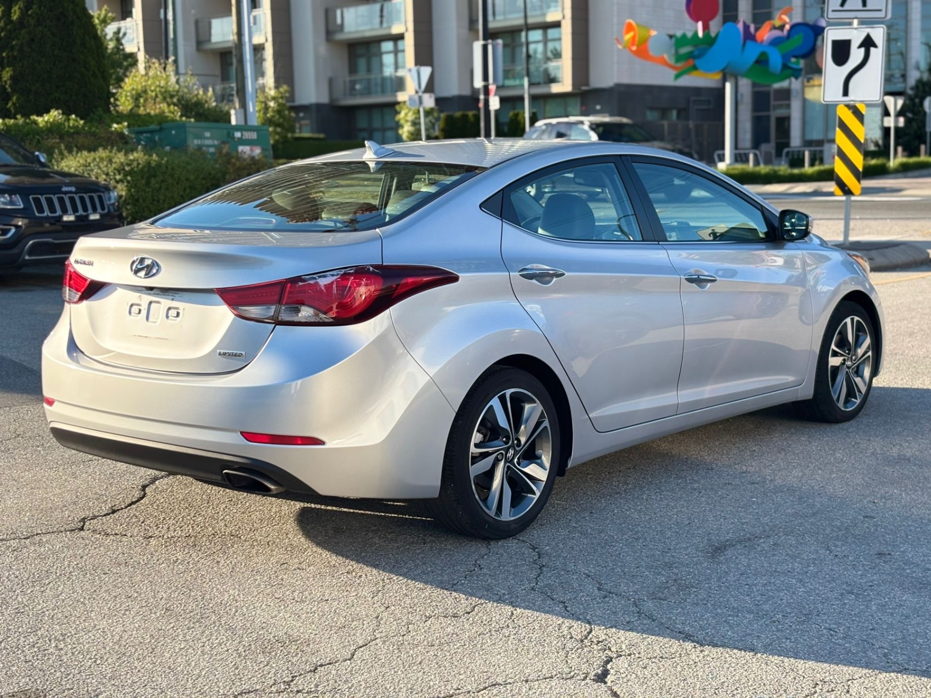 /canwestautoinc/2014-Hyundai-Elantra-5324321729253894.jpg