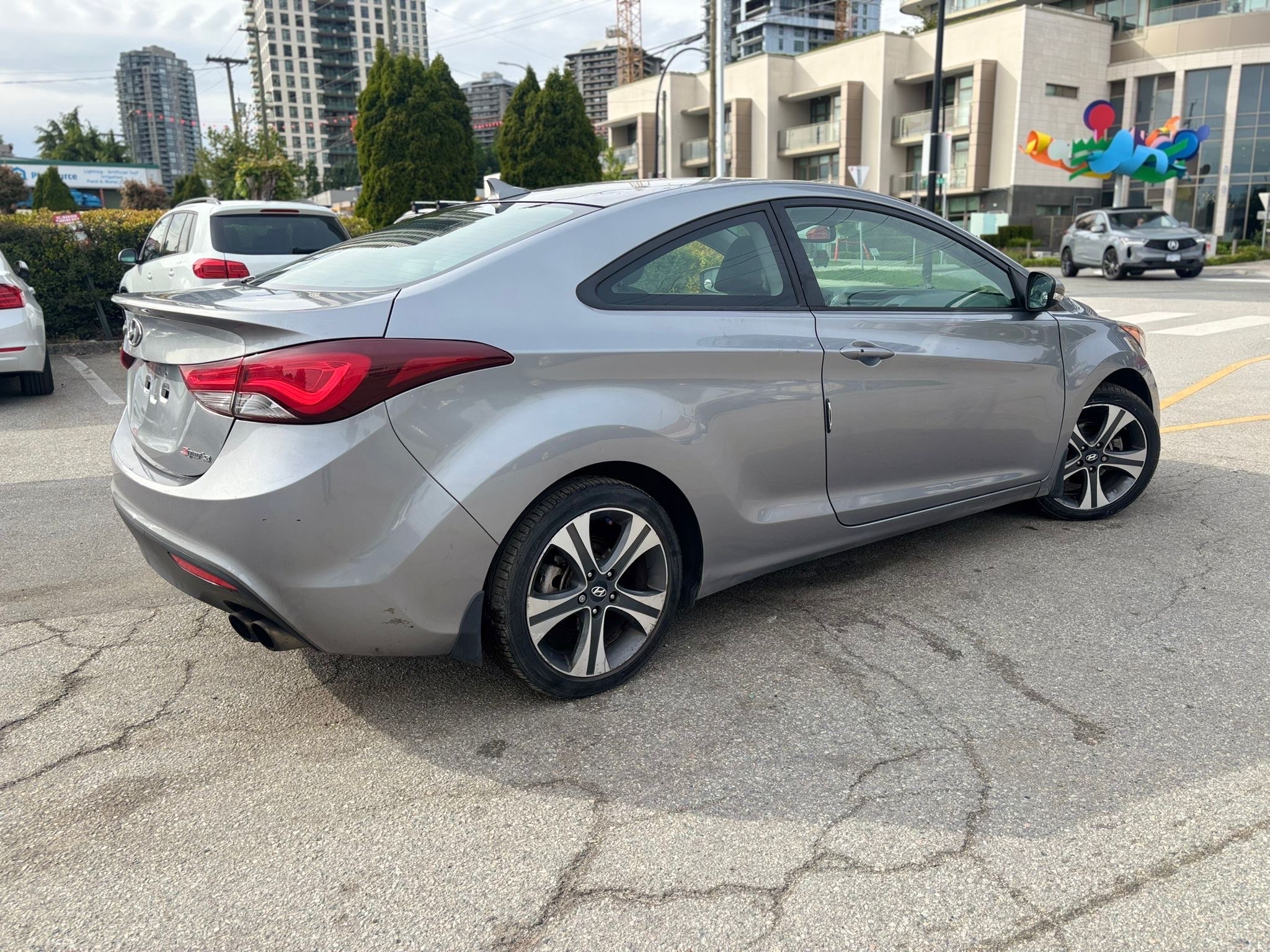 /canwestautoinc/2014-Hyundai-Elantra-6009567798876059.jpg