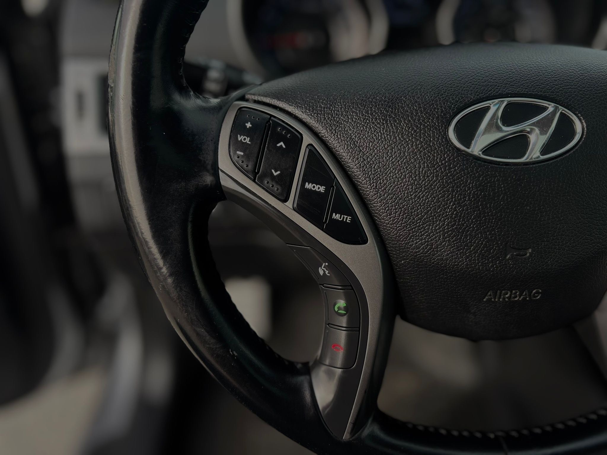 /canwestautoinc/2014-Hyundai-Elantra-6026569912784265.jpg