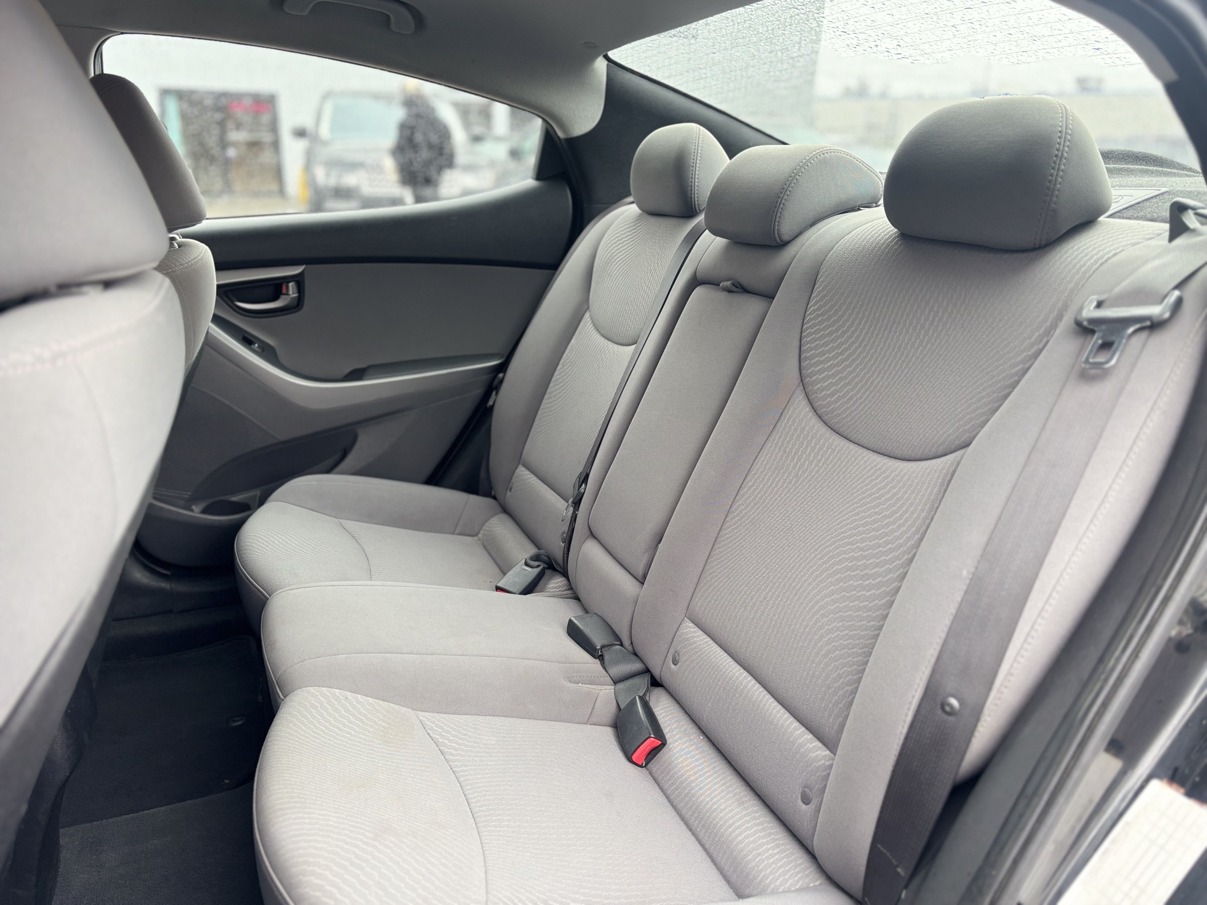 /canwestautoinc/2014-Hyundai-Elantra-657426402464113.jpg