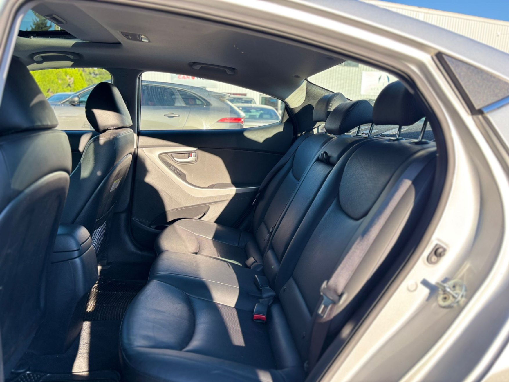 /canwestautoinc/2014-Hyundai-Elantra-802619587576187.jpg