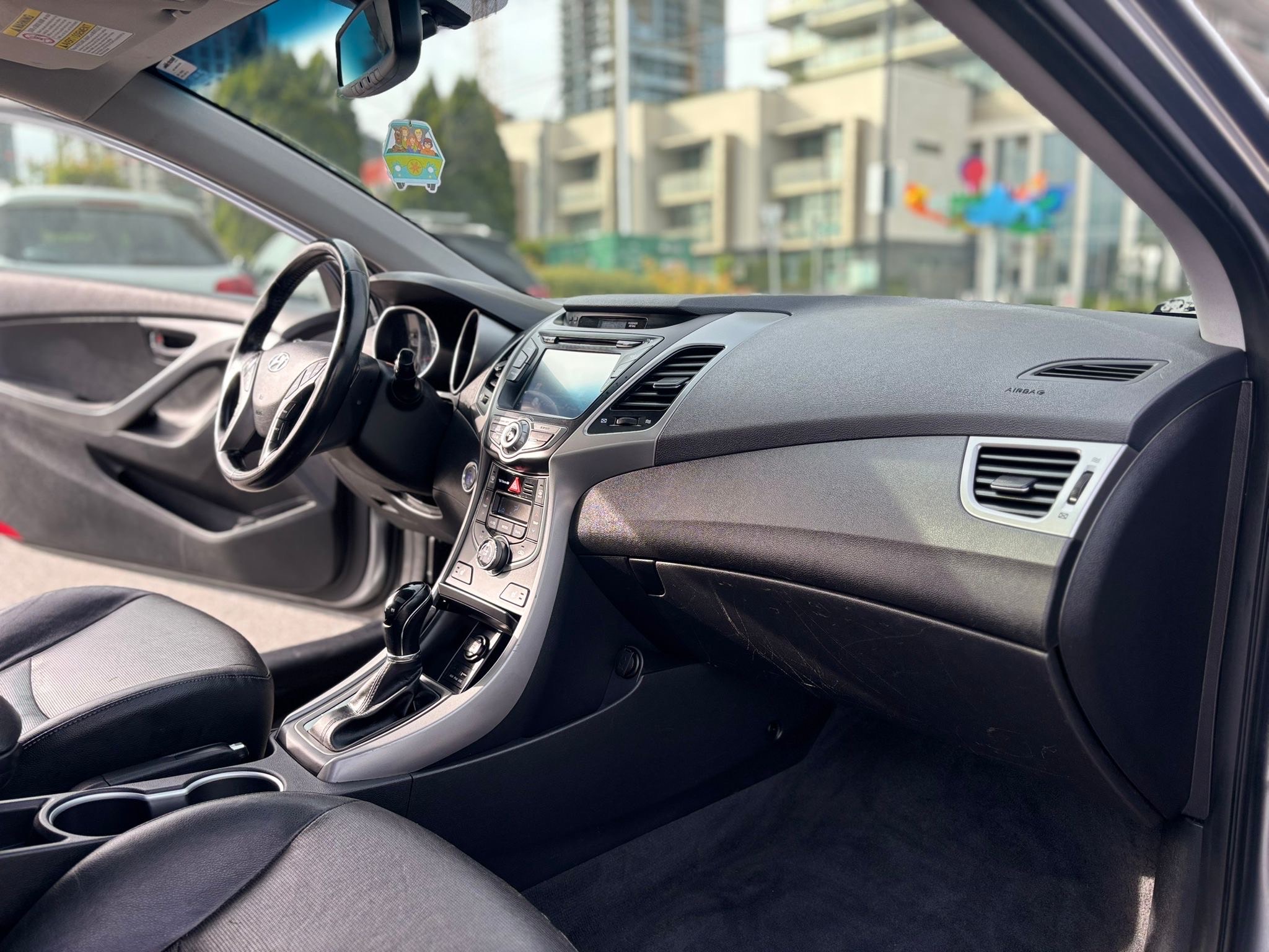 /canwestautoinc/2014-Hyundai-Elantra-8135556794579457.jpg