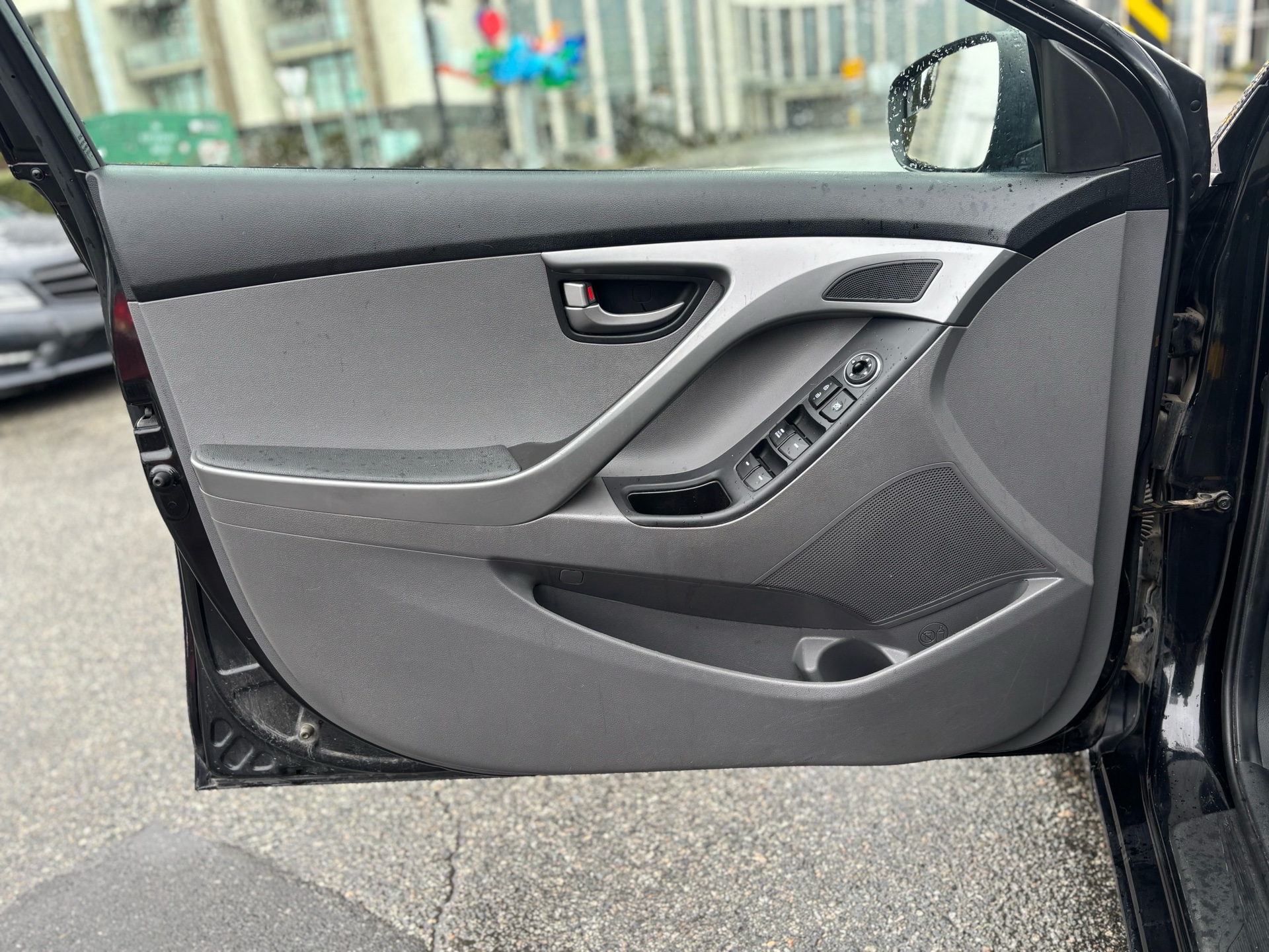 /canwestautoinc/2014-Hyundai-Elantra-878299040052535.jpg