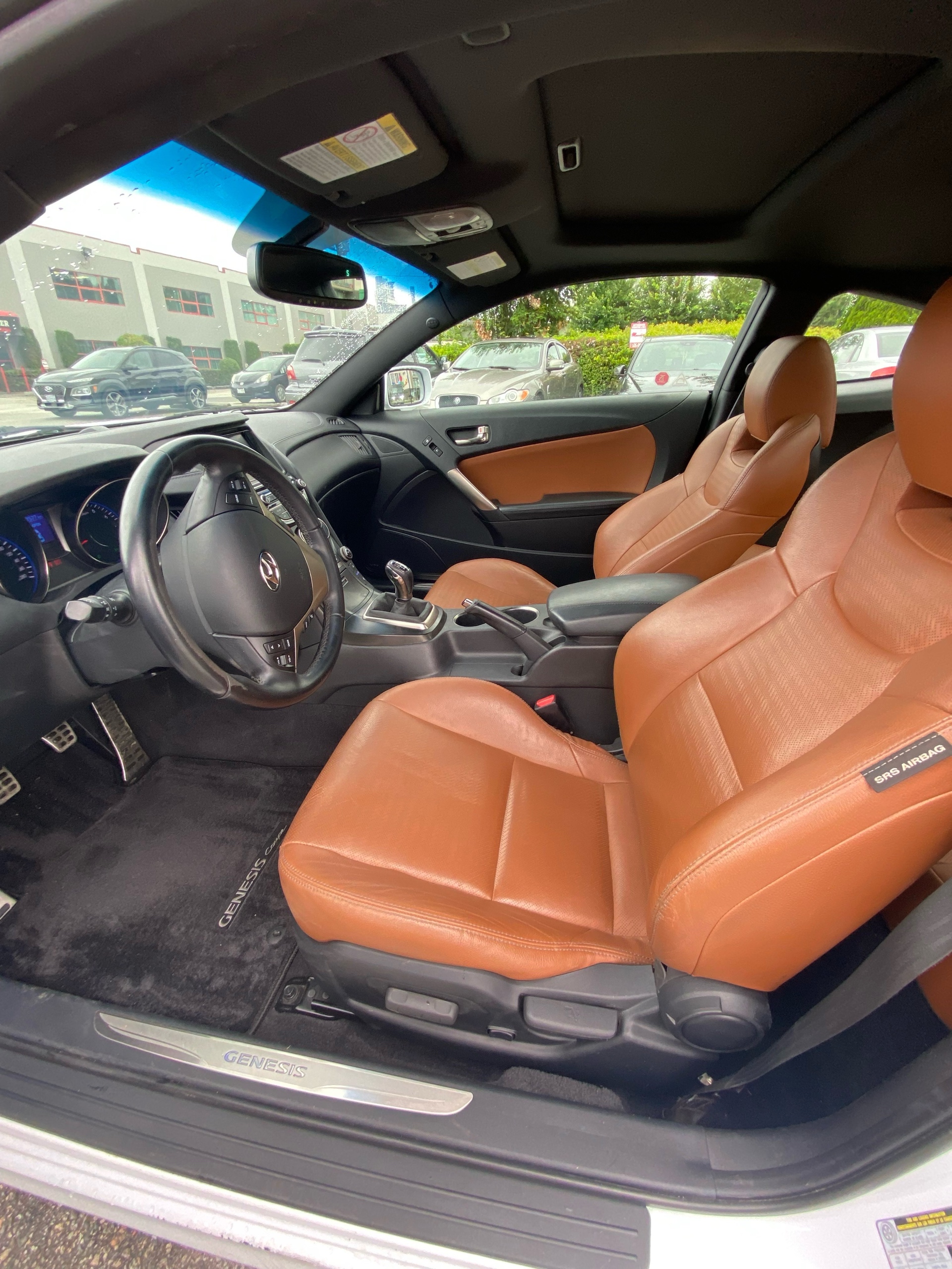 /canwestautoinc/2014-Hyundai-Genesis-09167827401326023.jpg