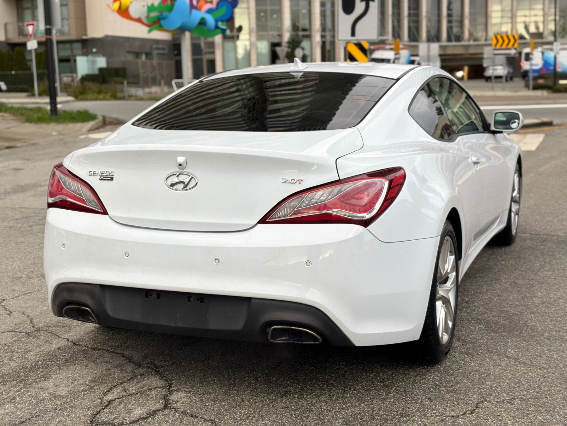 /canwestautoinc/2014-Hyundai-Genesis-7773837874738283.jpg