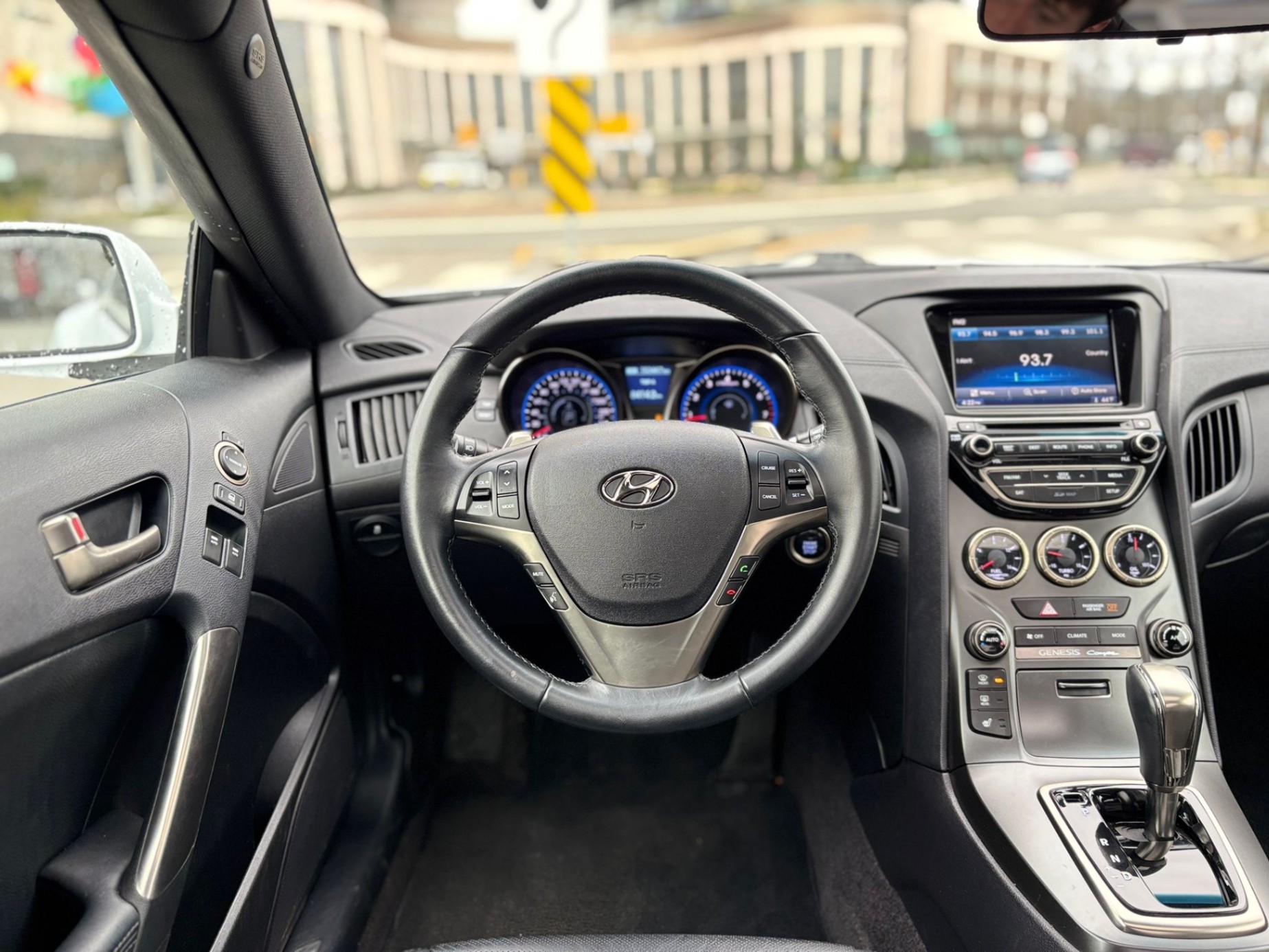 /canwestautoinc/2014-Hyundai-Genesis-8343182866681695.jpg