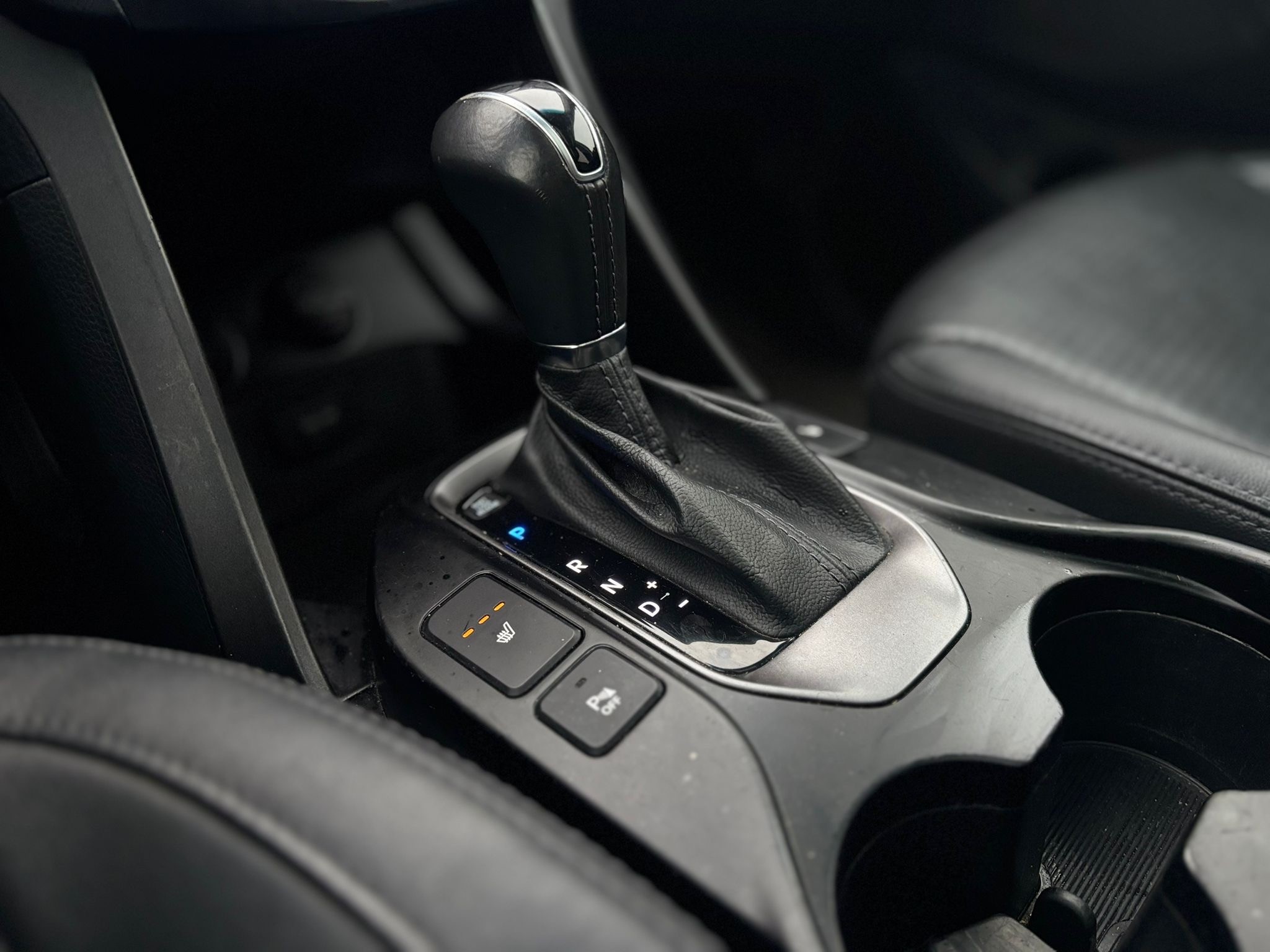 /canwestautoinc/2014-Hyundai-SantaFe-19926501158782828.jpg