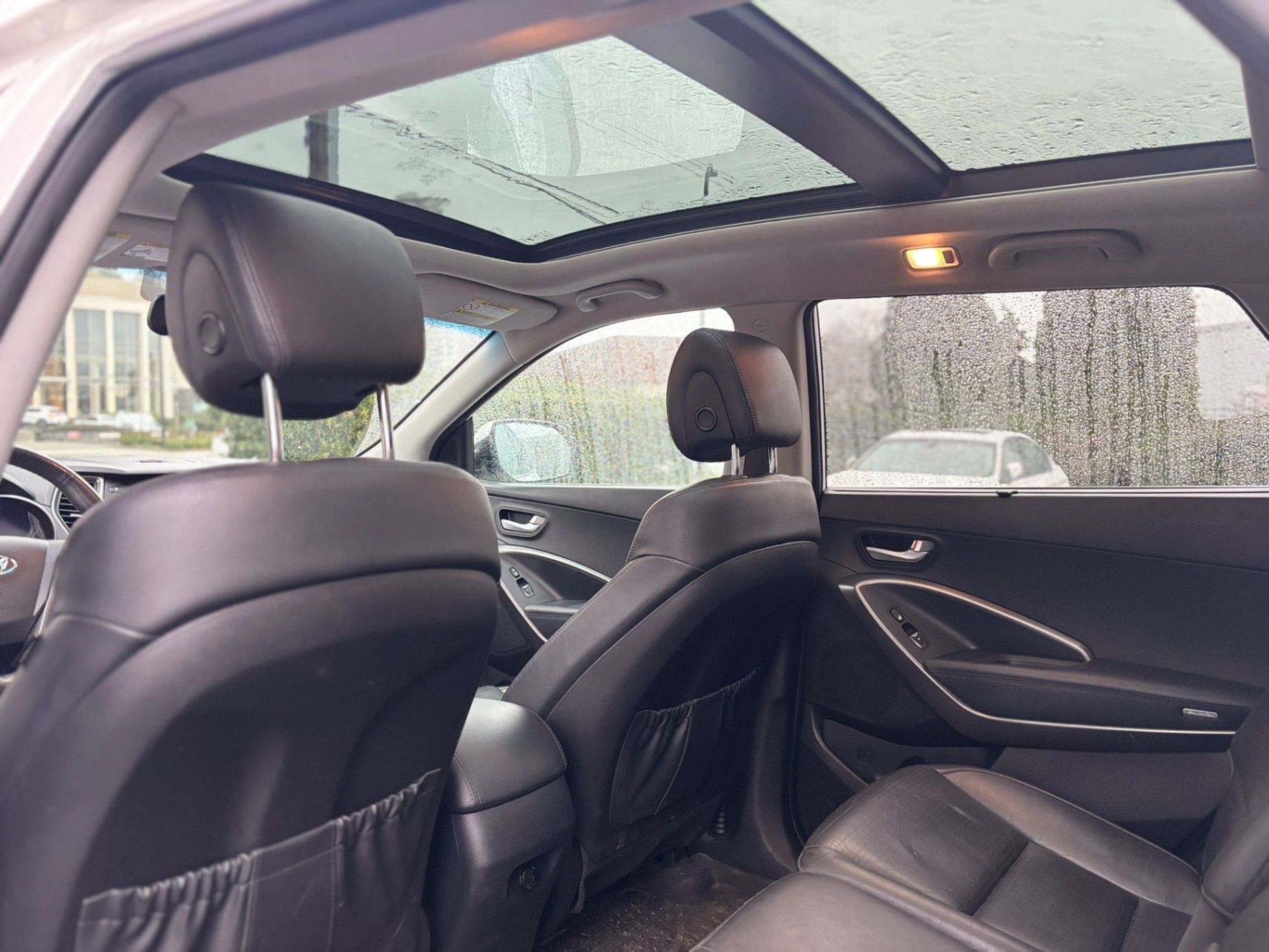 /canwestautoinc/2014-Hyundai-SantaFe-37545930897166135.jpg
