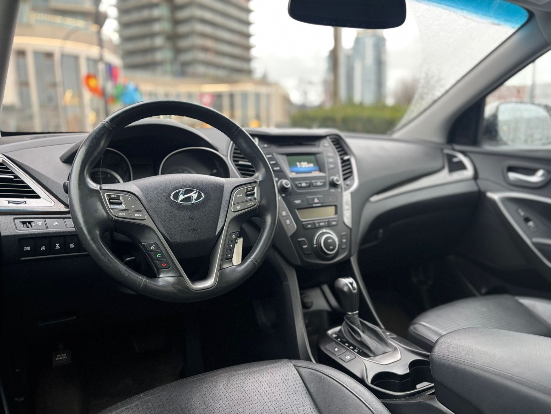 /canwestautoinc/2014-Hyundai-SantaFe-4040468009869682.jpg