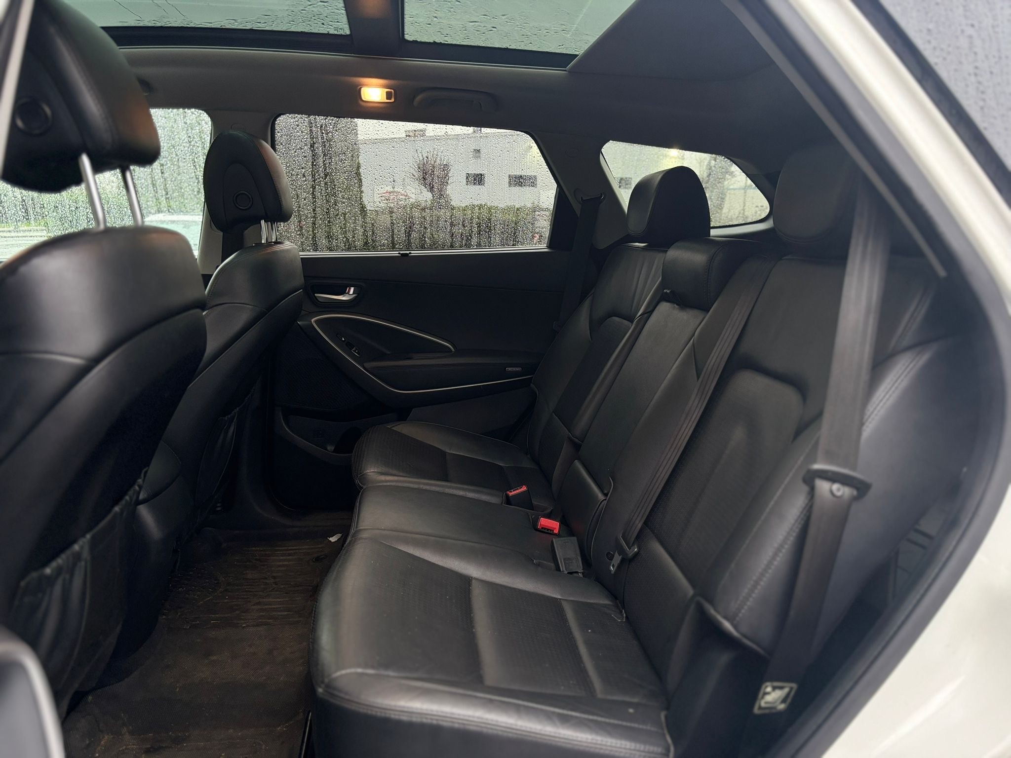 /canwestautoinc/2014-Hyundai-SantaFe-4574395070235313.jpg