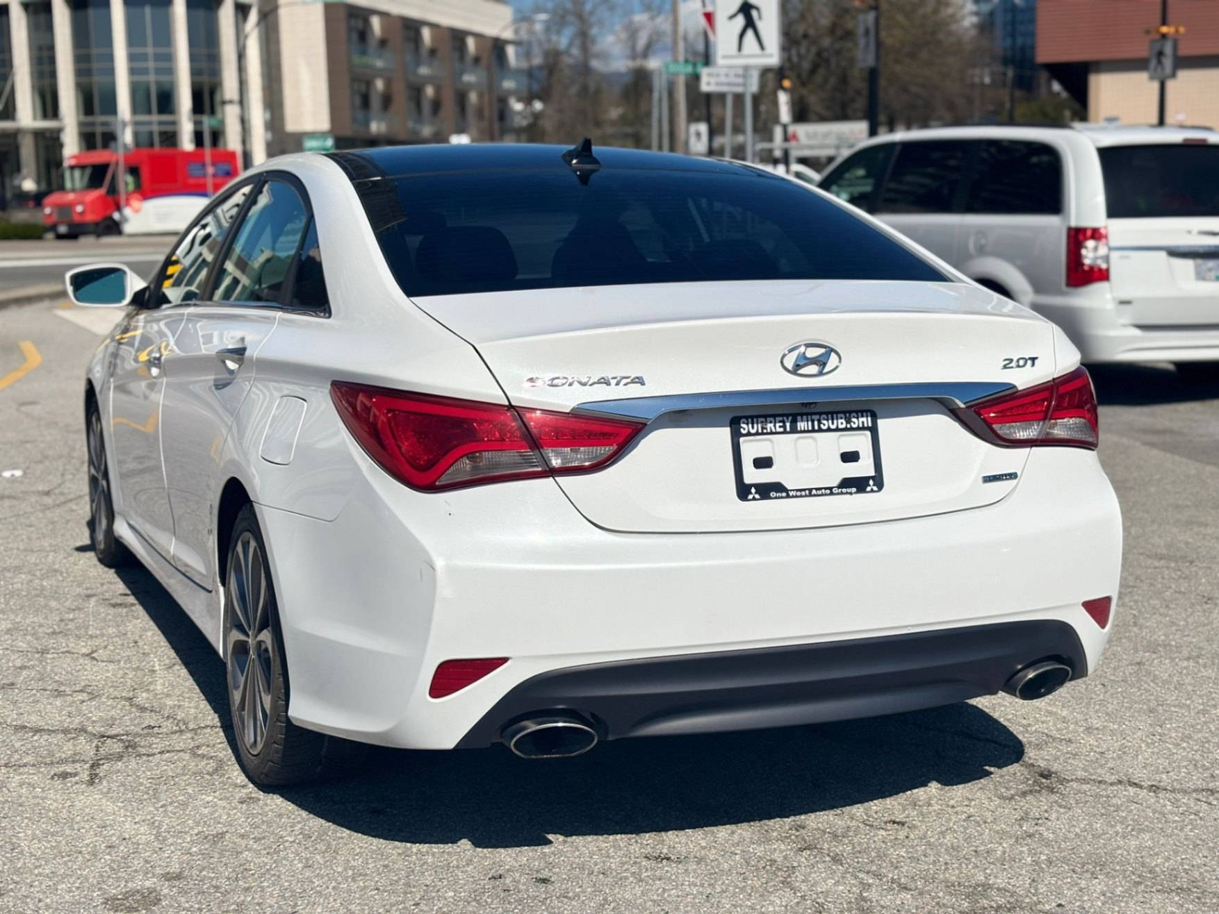 /canwestautoinc/2014-Hyundai-Sonata-02207356791957804.jpg