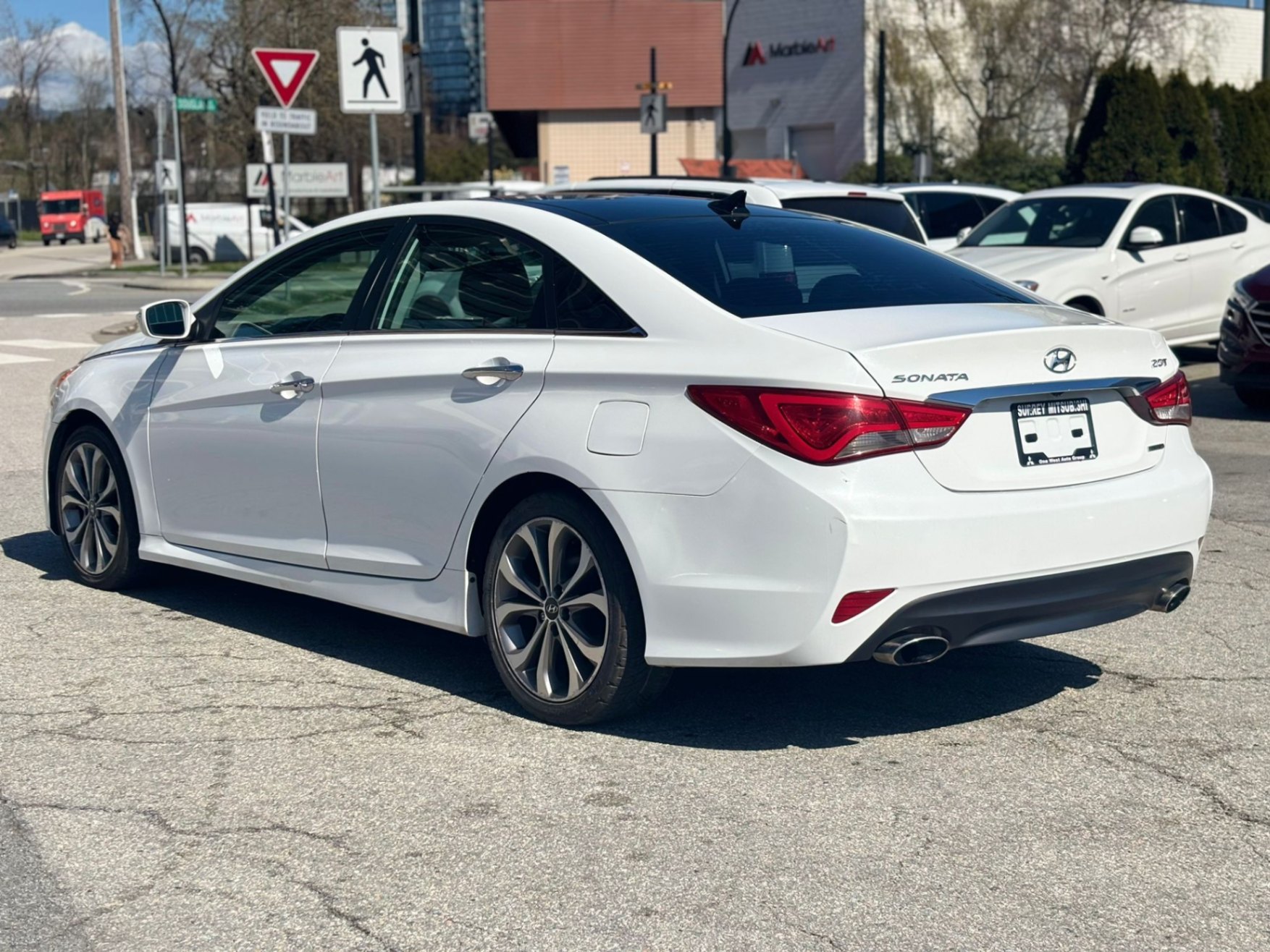 /canwestautoinc/2014-Hyundai-Sonata-15908055035556545.jpg