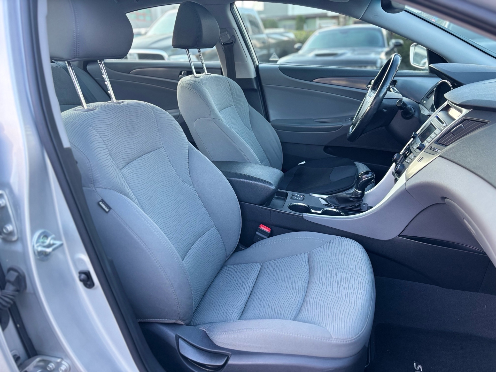 /canwestautoinc/2014-Hyundai-SonataHybrid-3509236480325131.jpg