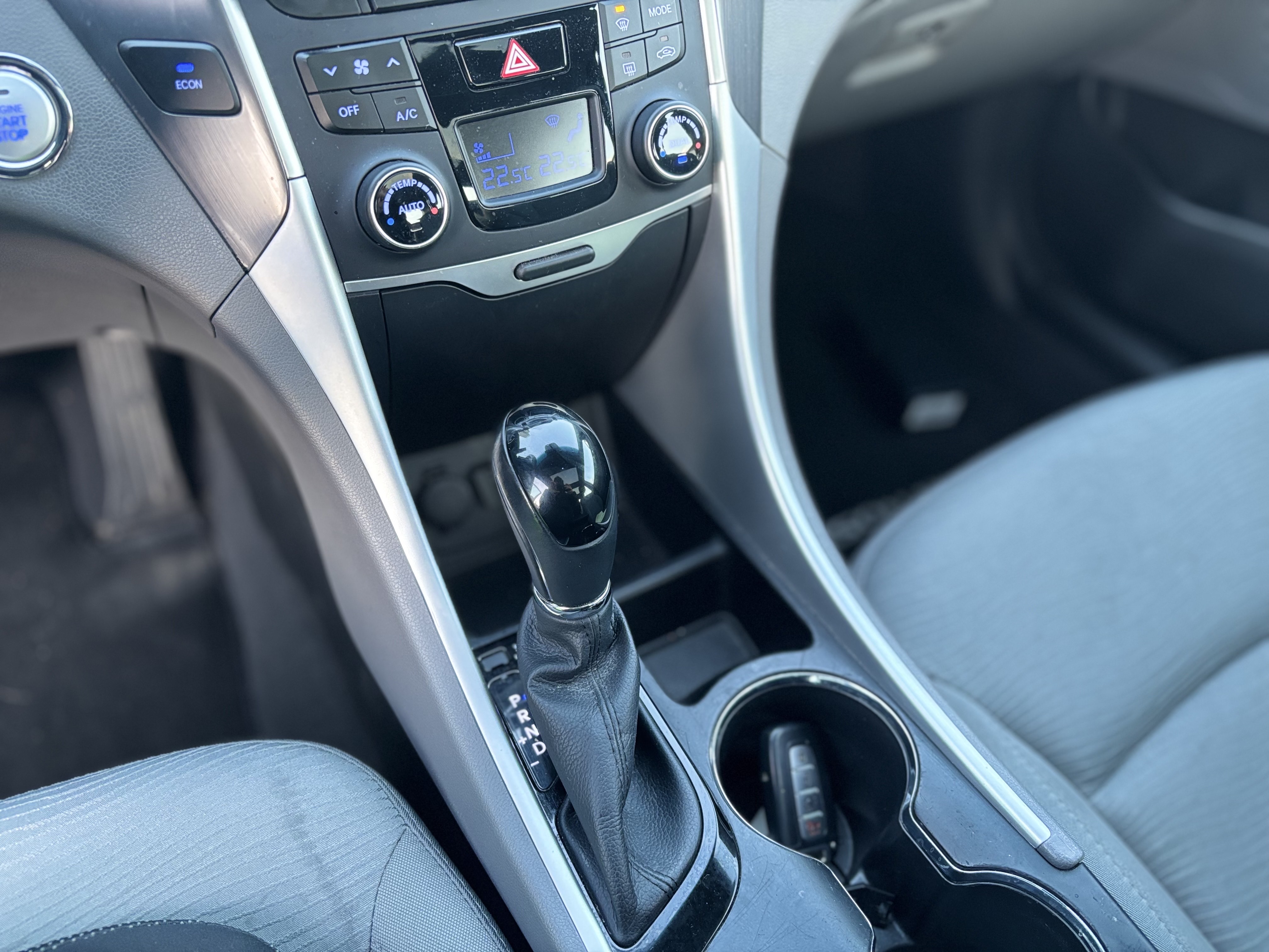 /canwestautoinc/2014-Hyundai-SonataHybrid-7342749864946672.jpg