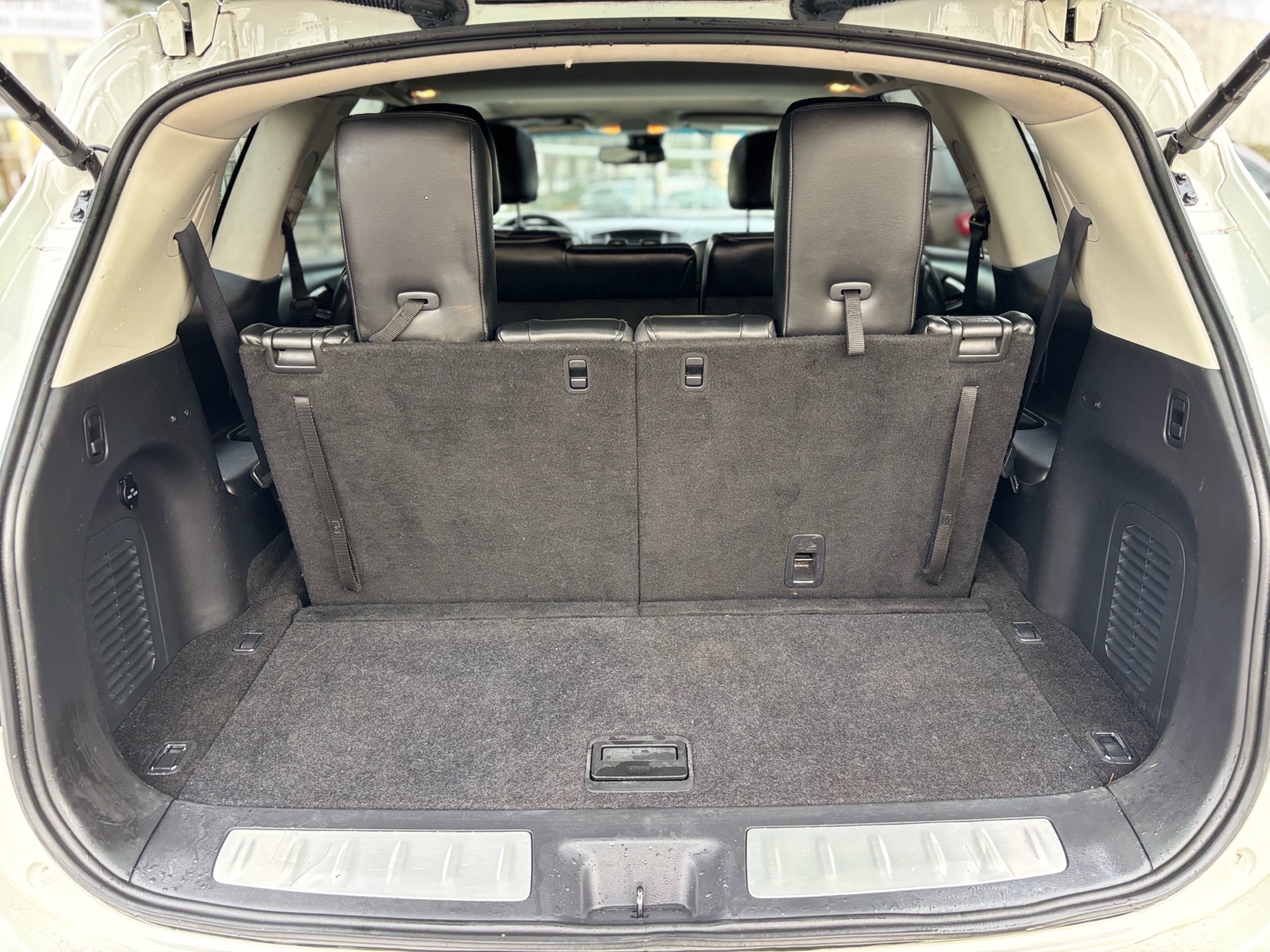 /canwestautoinc/2014-INFINITI-QX60-5153640282742369.jpg