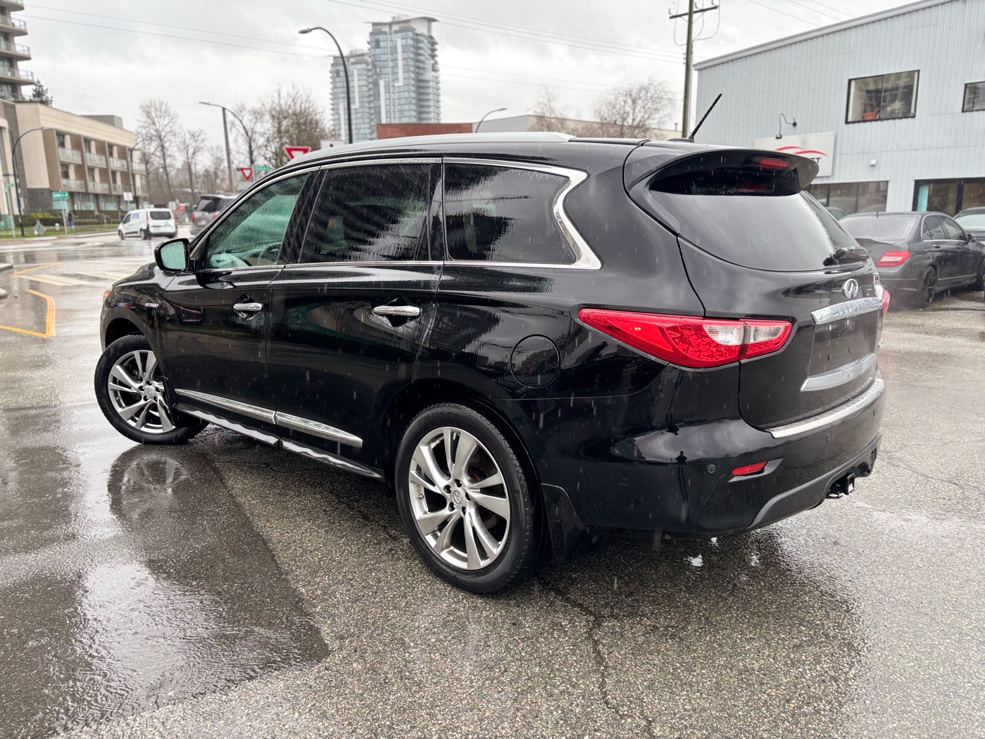 /canwestautoinc/2014-INFINITI-QX60-5810118831939892.jpg