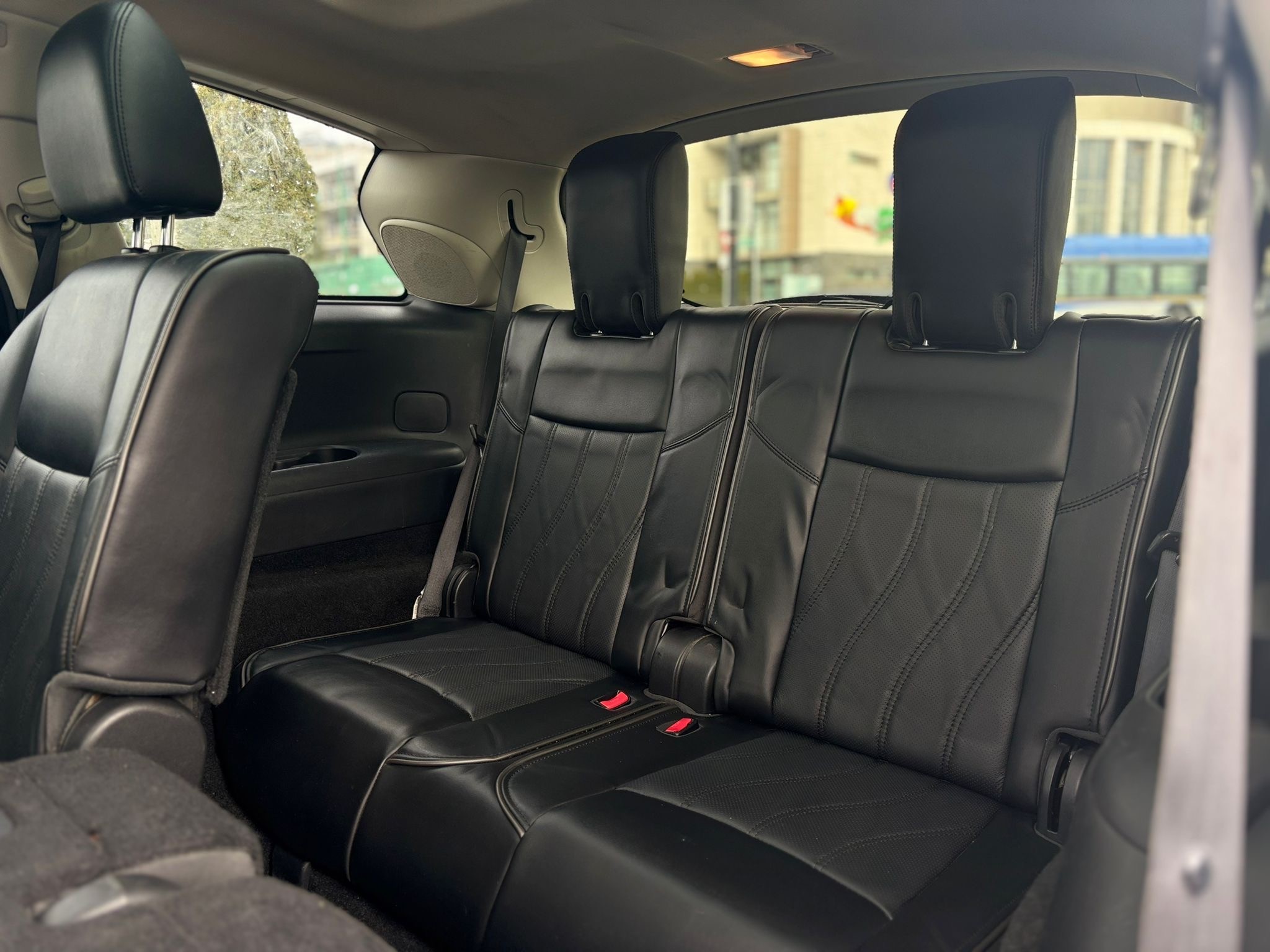 /canwestautoinc/2014-Infiniti-QX60-048804264832545075.jpg