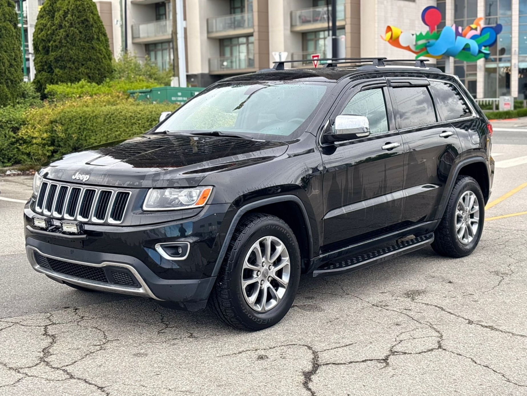 /canwestautoinc/2014-Jeep-GrandCherokee-14512223733073615.jpg