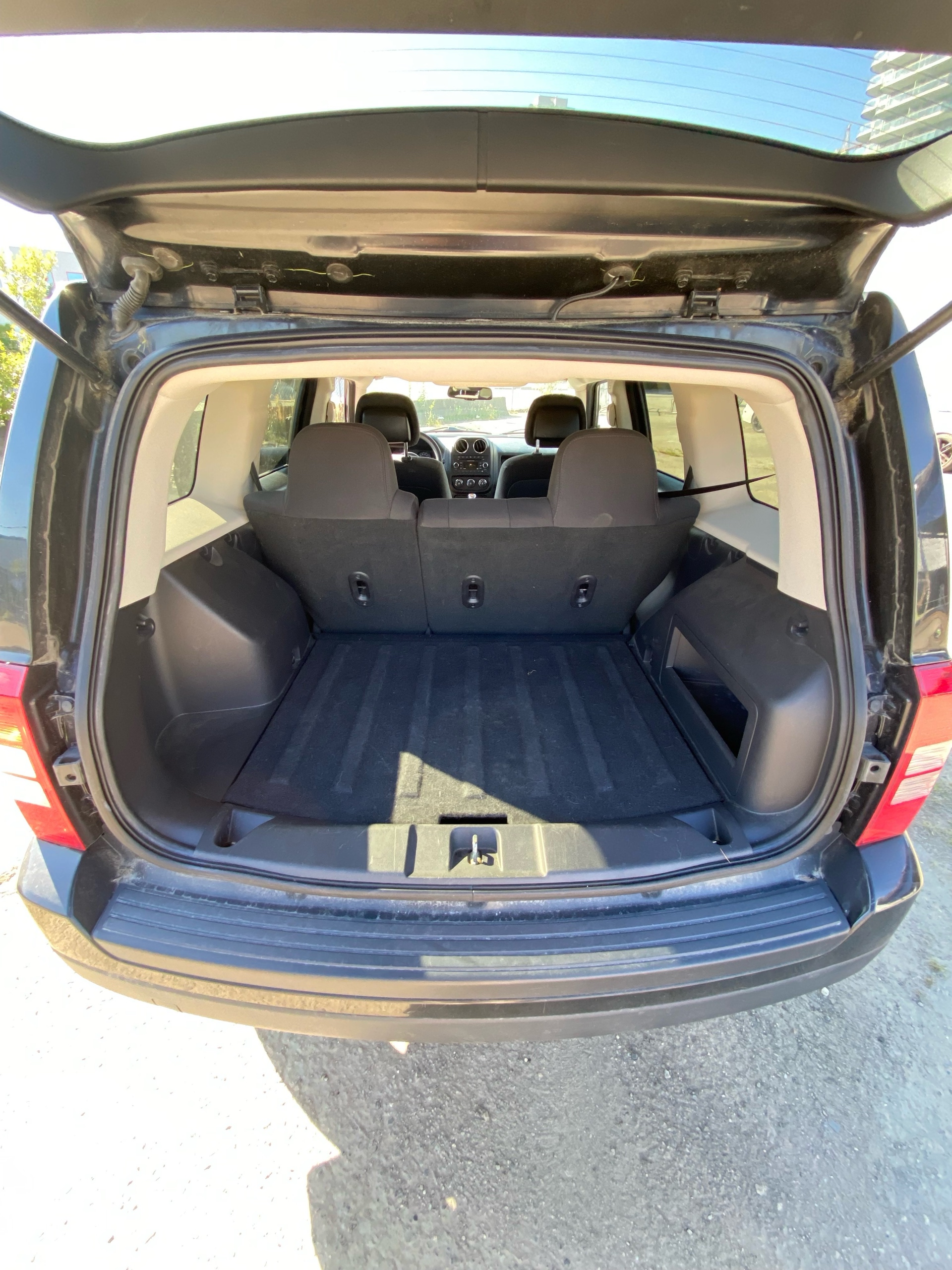 /canwestautoinc/2014-Jeep-Patriot-6398482960718279.jpg