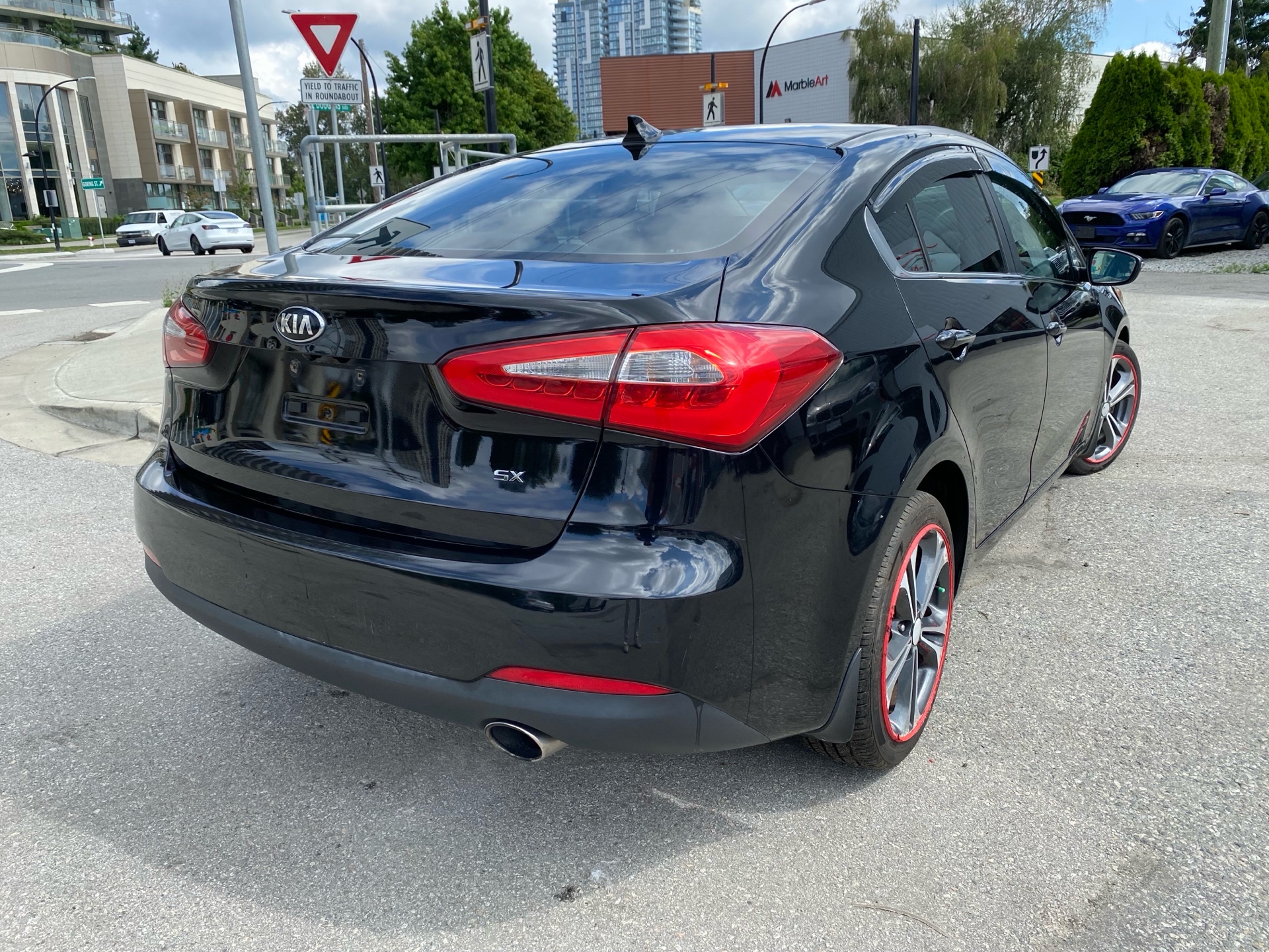 /canwestautoinc/2014-Kia-Forte-3702397642985078.jpg
