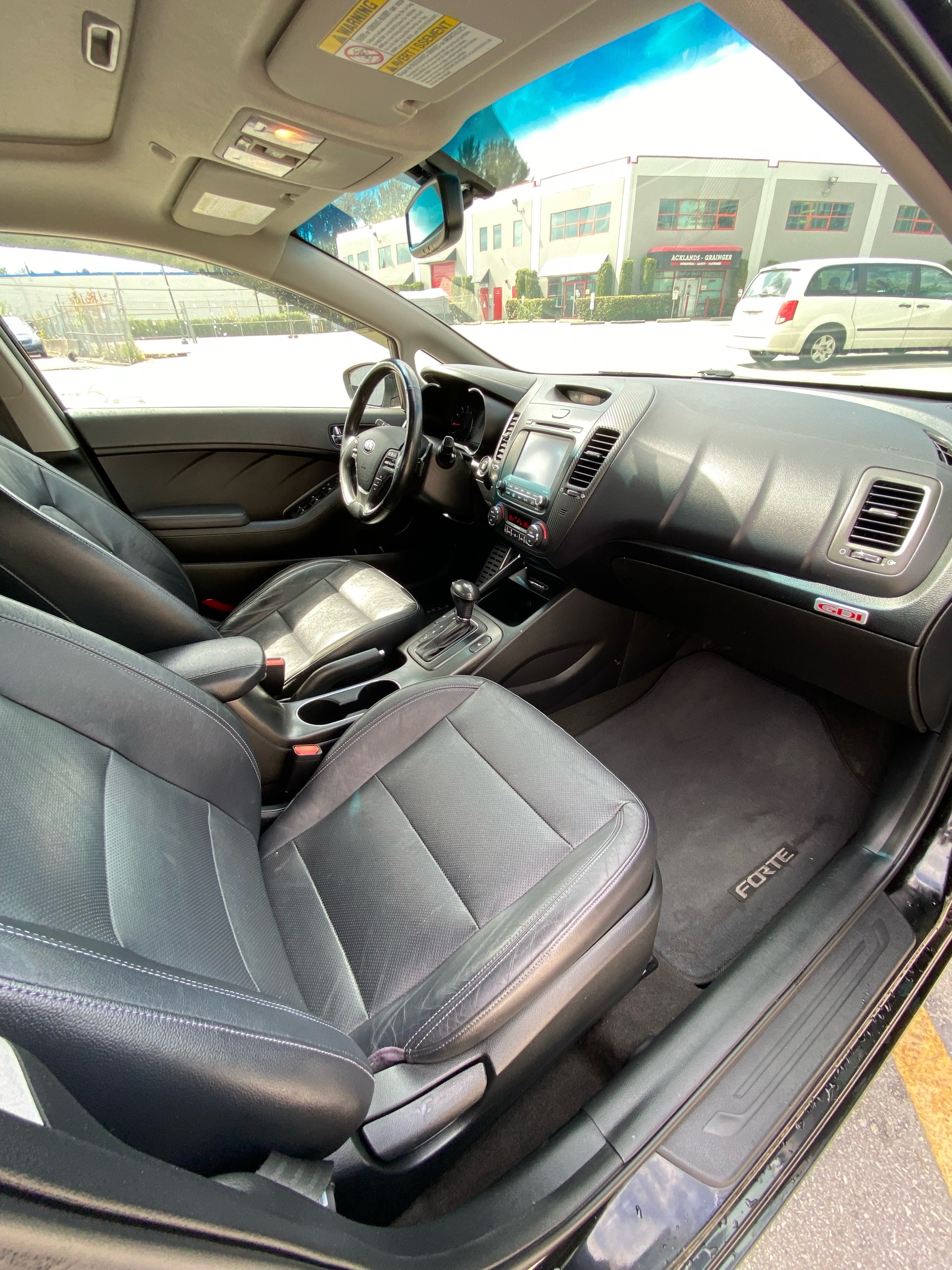 /canwestautoinc/2014-Kia-Forte-6418654556163759.jpg