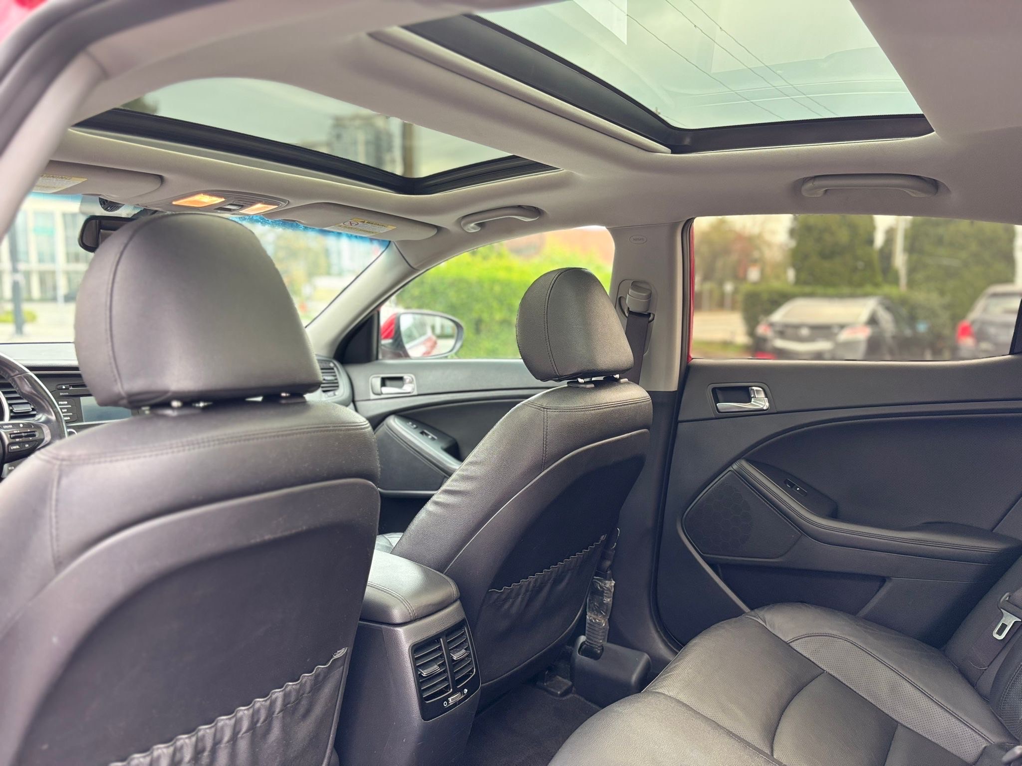 /canwestautoinc/2014-Kia-Optima-38550837134502025.jpg