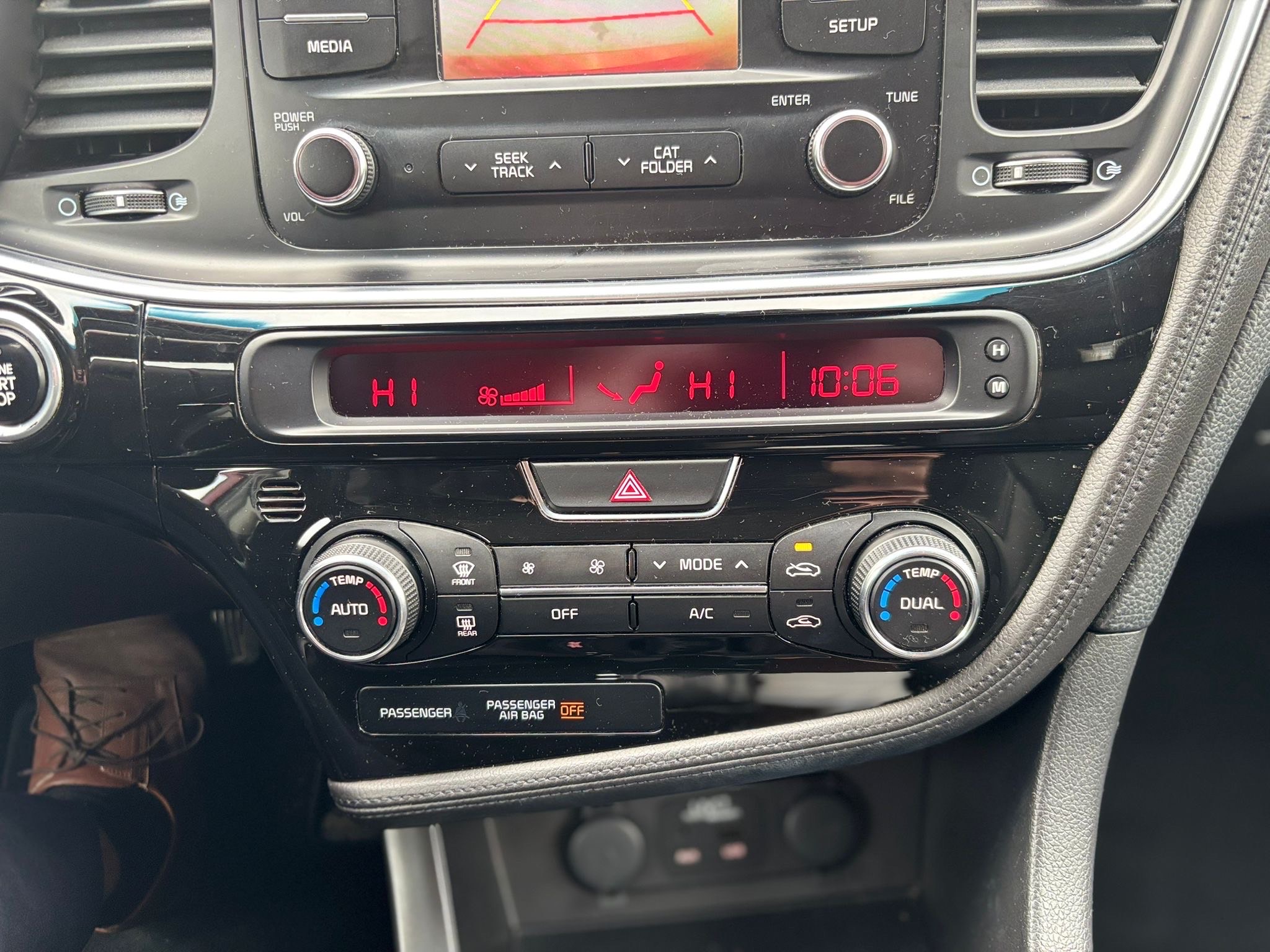 /canwestautoinc/2014-Kia-Optima-8490656157488983.jpg