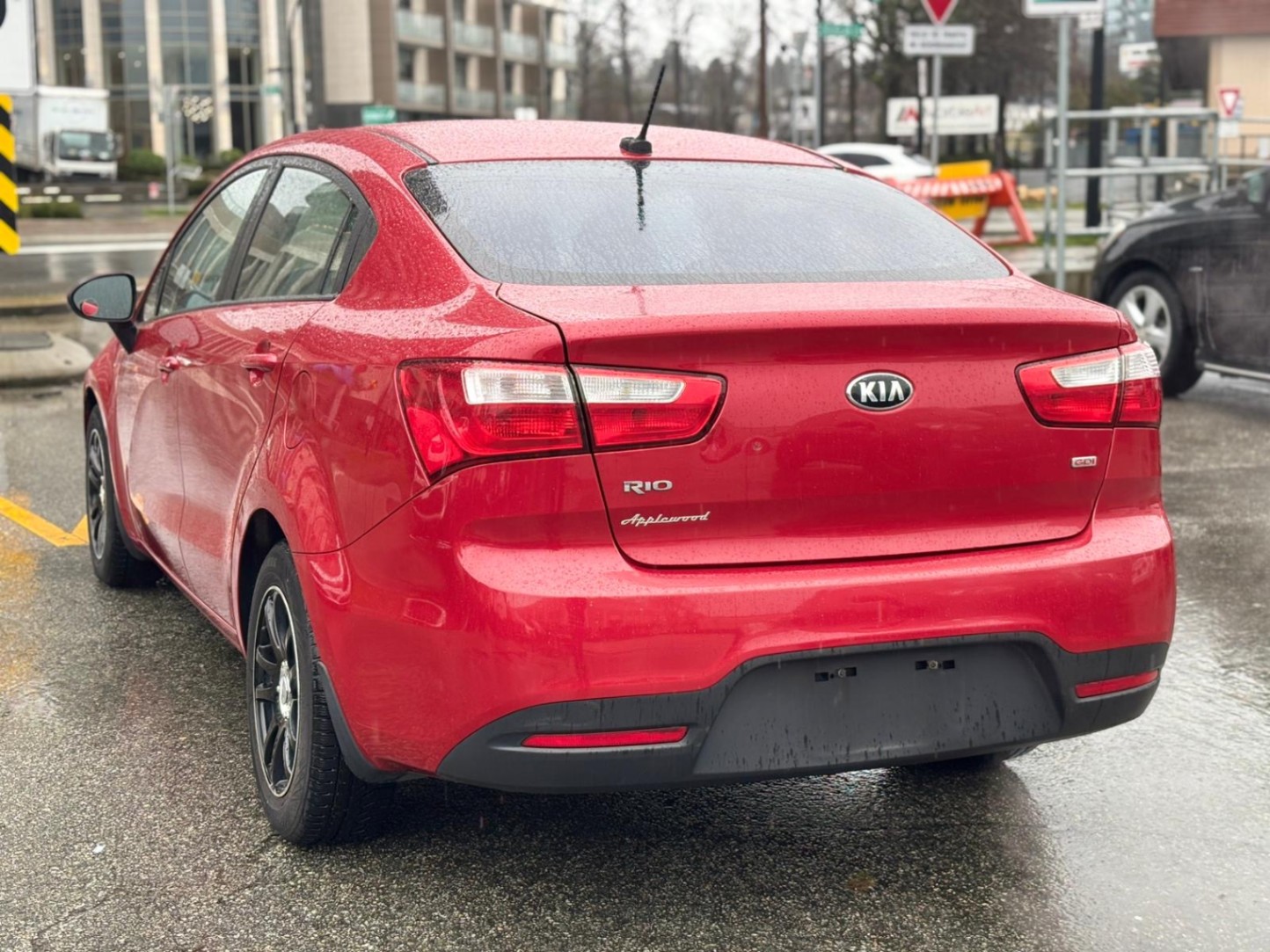 /canwestautoinc/2014-Kia-Rio-1328609137417347.jpg