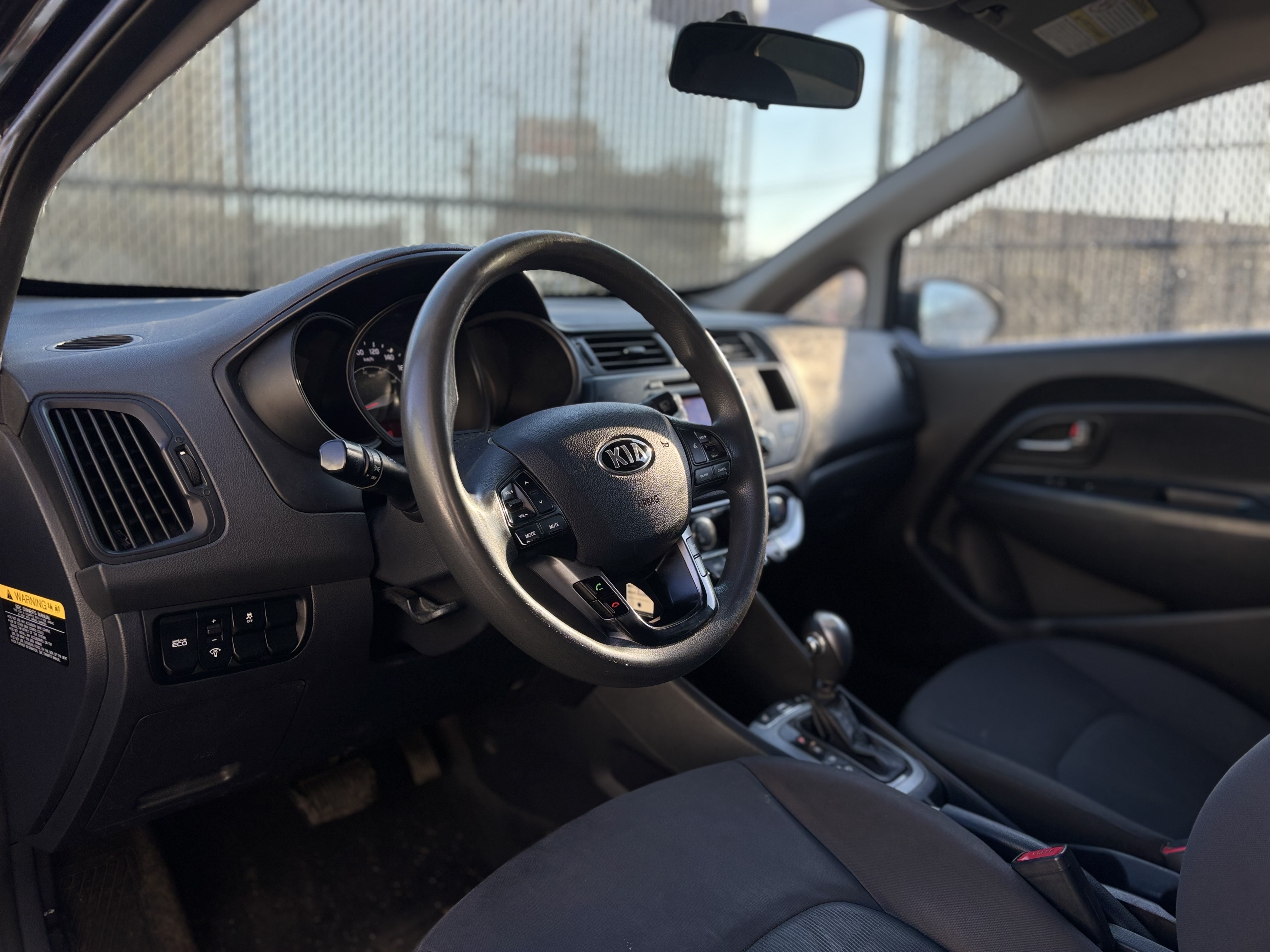 /canwestautoinc/2014-Kia-Rio-8882365624413684.jpg