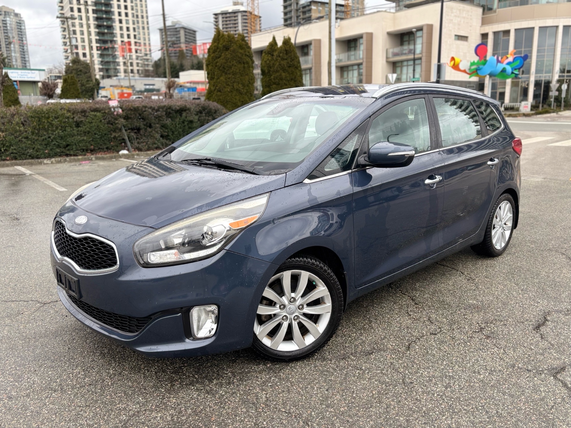 /canwestautoinc/2014-Kia-Rondo-6358746323932136.jpg