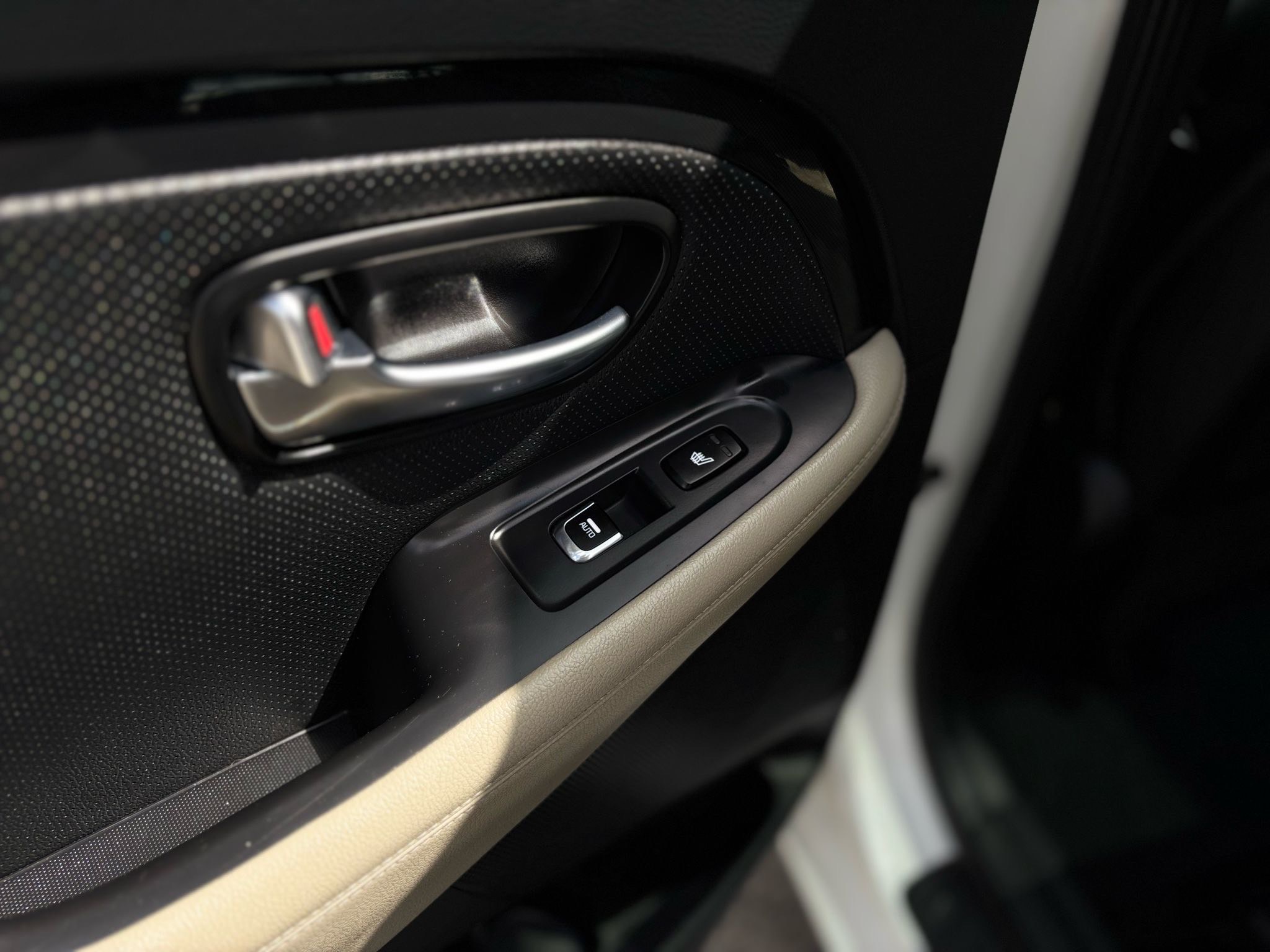 /canwestautoinc/2014-Kia-Rondo-7826242043162768.jpg