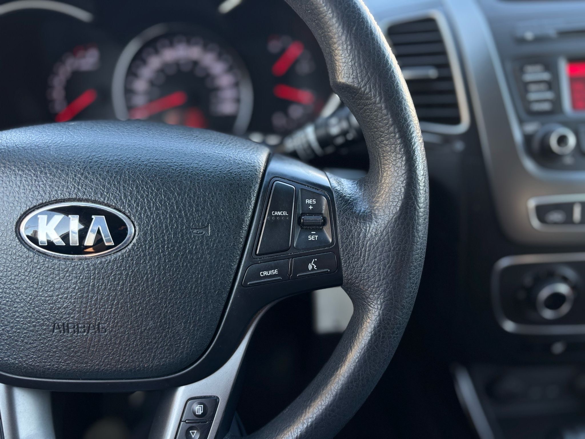 /canwestautoinc/2014-Kia-Sorento-37847233505036293.jpg