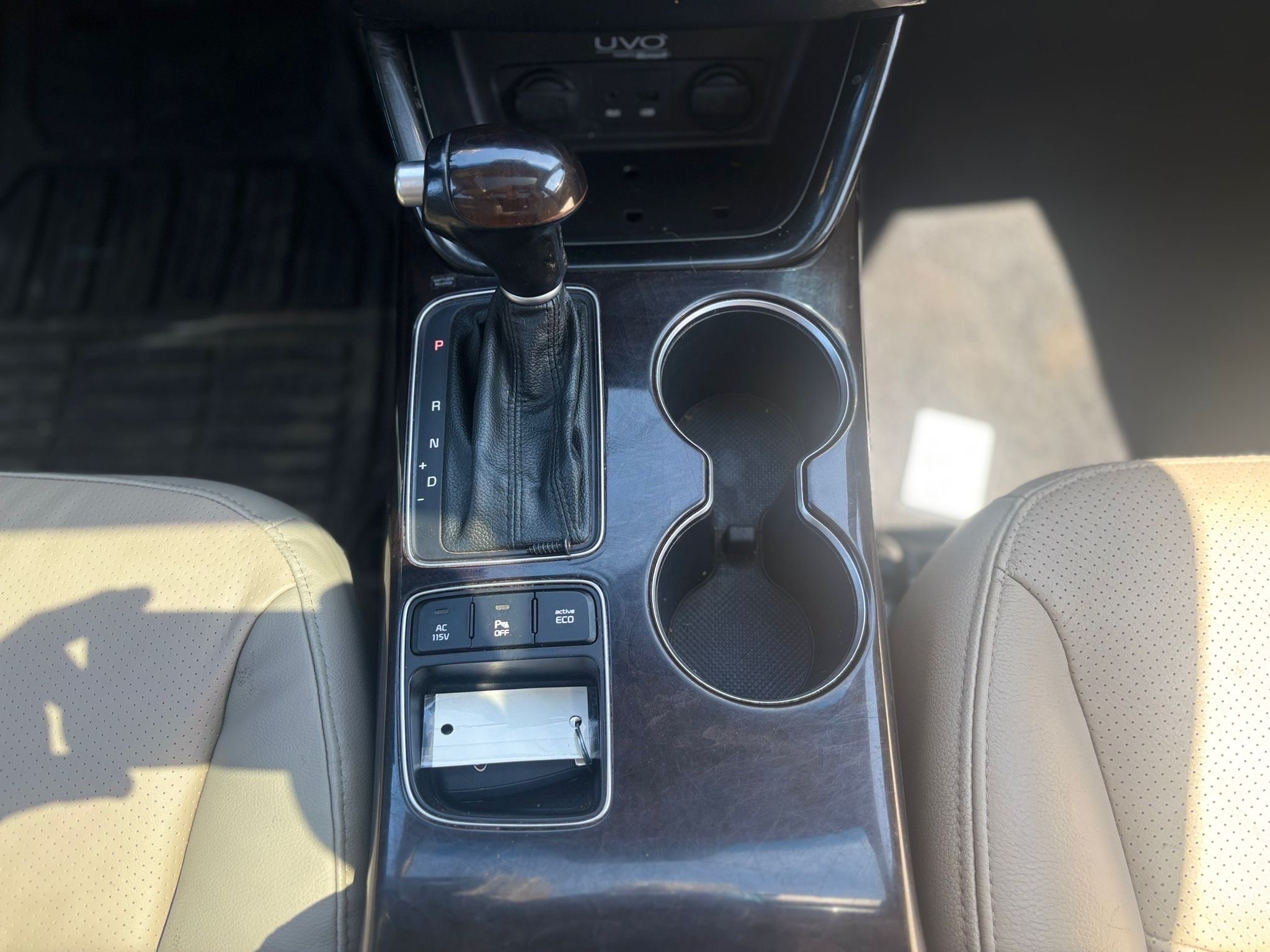 /canwestautoinc/2014-Kia-Sorento-3864403783965813.jpg