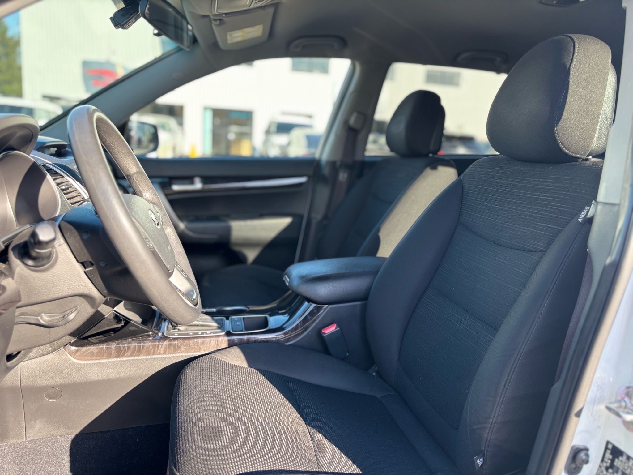 /canwestautoinc/2014-Kia-Sorento-41182057178039067.jpg