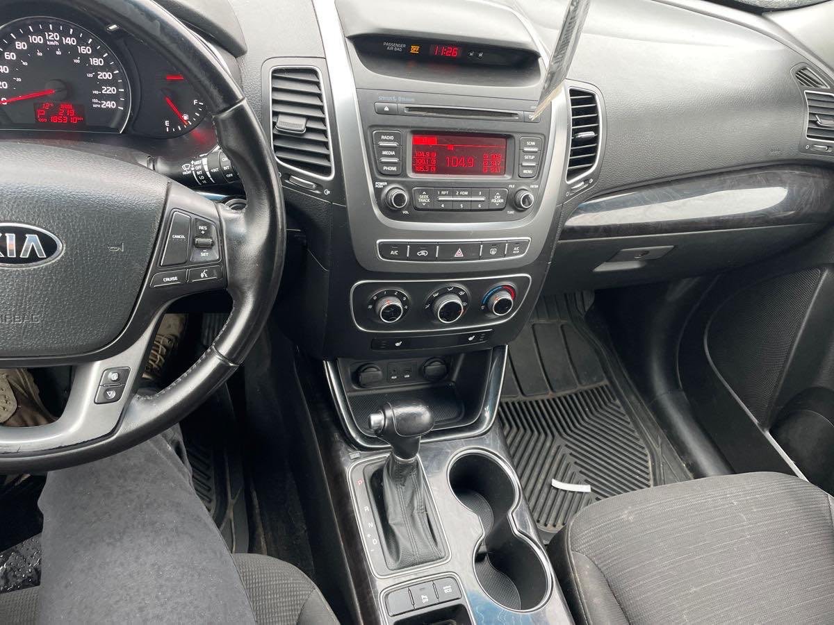 /canwestautoinc/2014-Kia-Sorento-48690798753557085.jpg