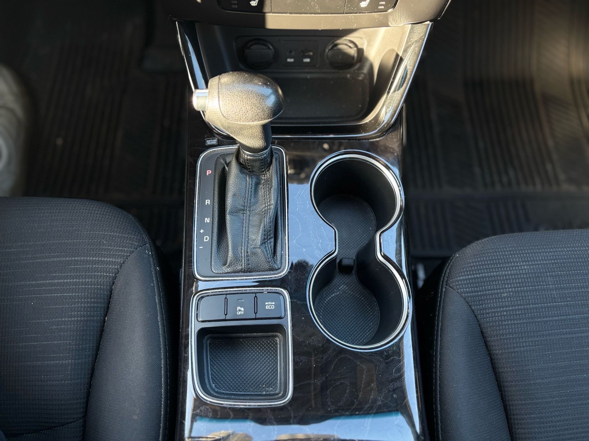 /canwestautoinc/2014-Kia-Sorento-5758597202775622.jpg