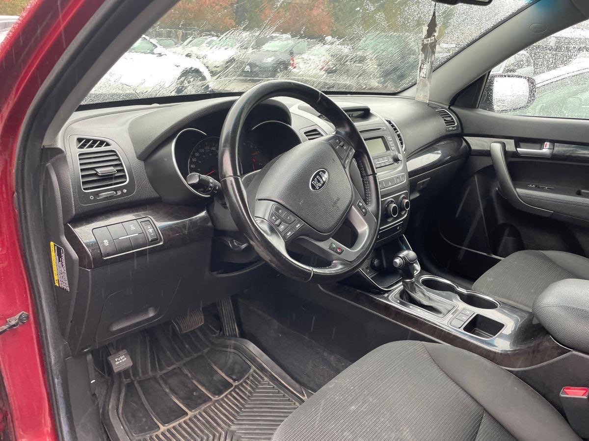 /canwestautoinc/2014-Kia-Sorento-7678510392359497.jpg