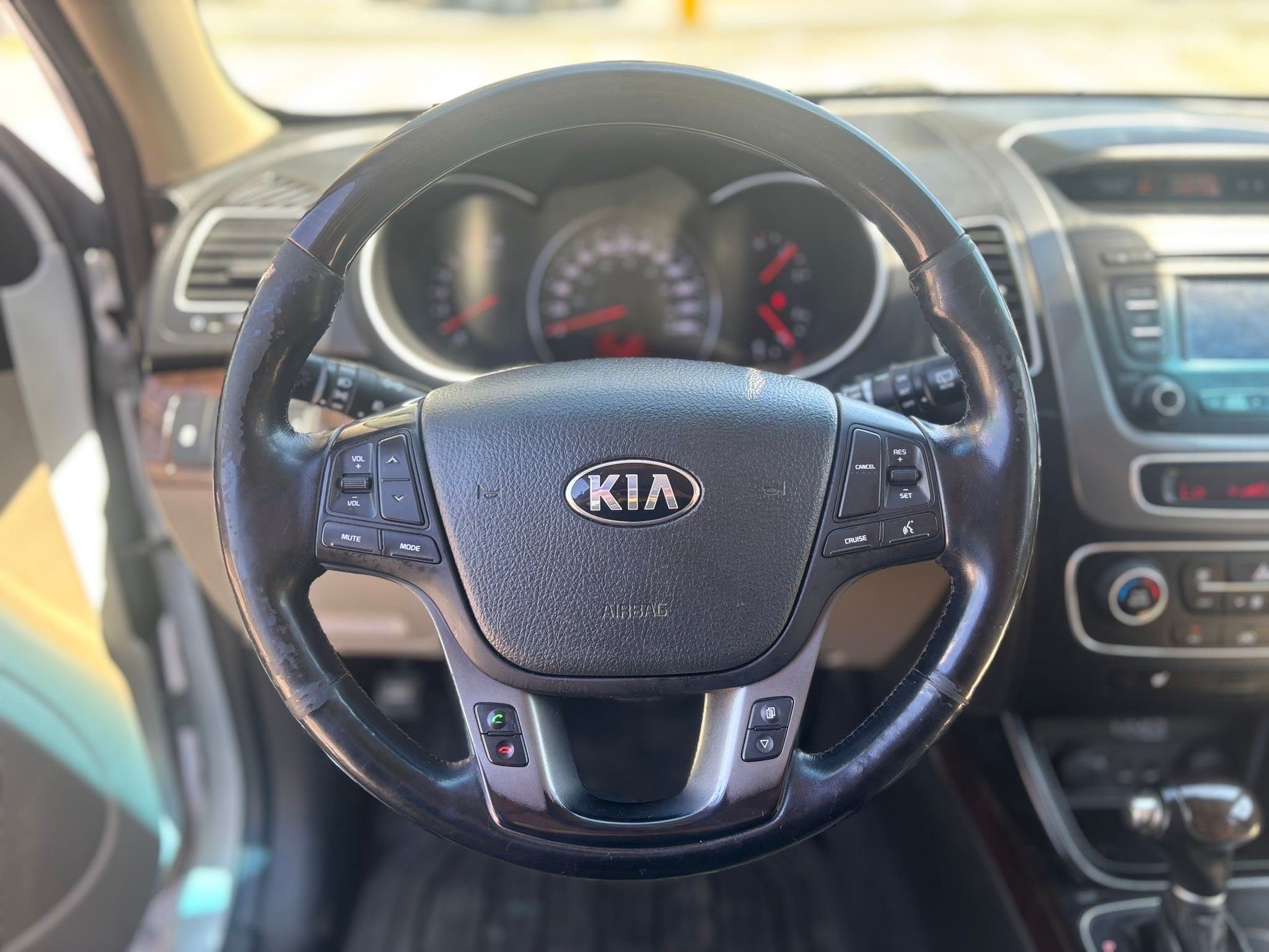 /canwestautoinc/2014-Kia-Sorento-9574421705813909.jpg