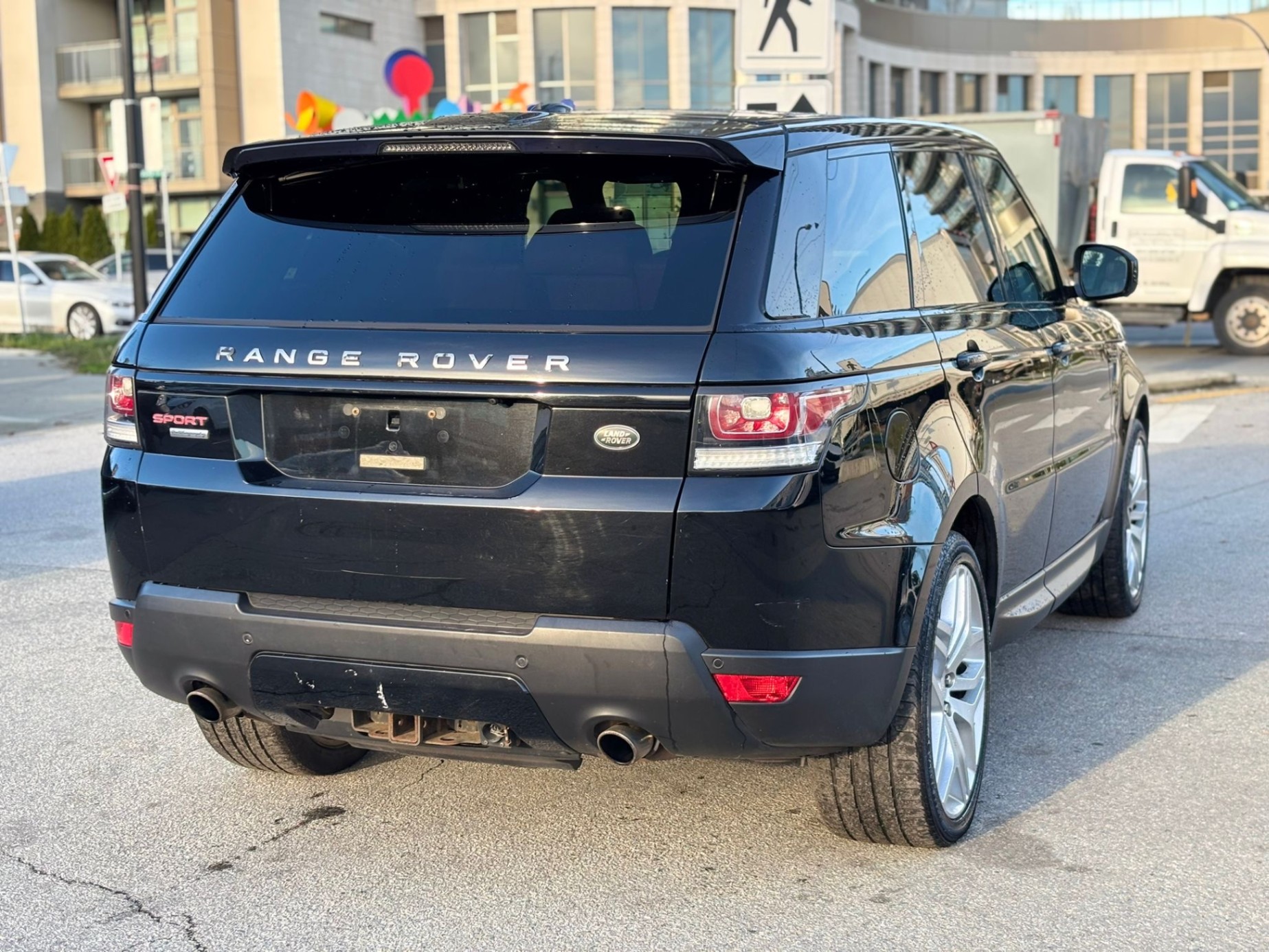 /canwestautoinc/2014-LandRover-RangeRover-023442399345211973.jpg