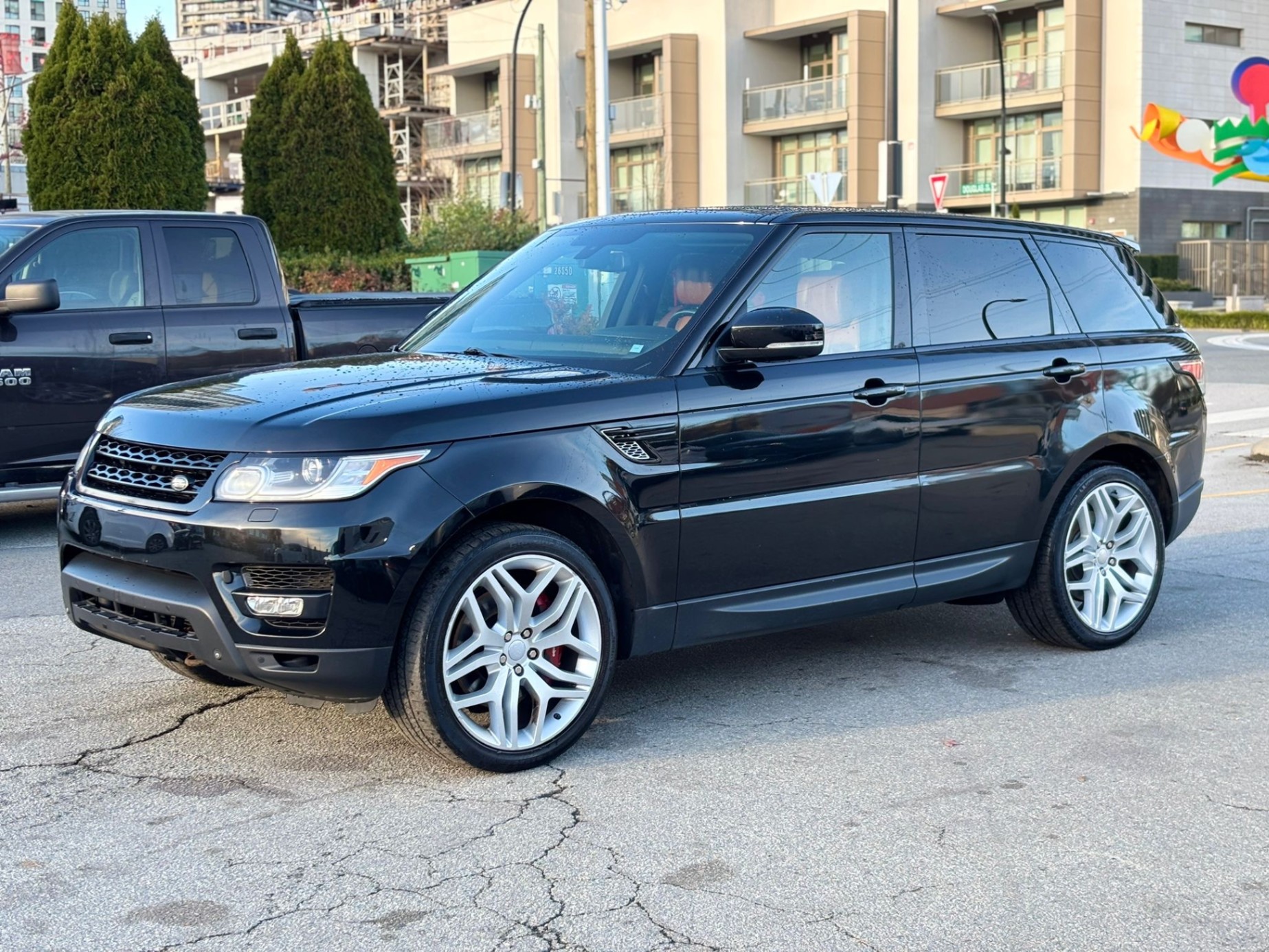 /canwestautoinc/2014-LandRover-RangeRover-02514156308300164.jpg