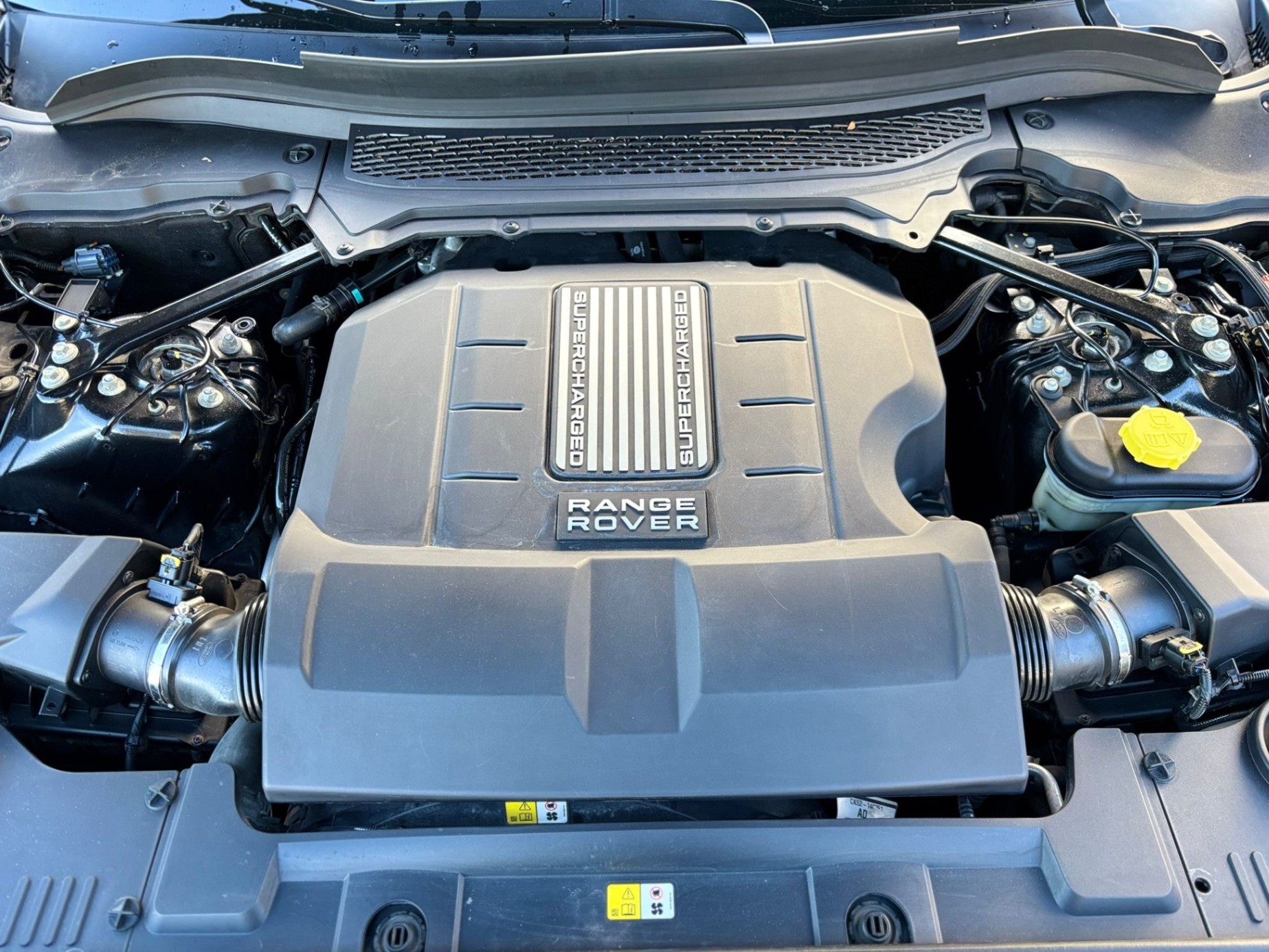 /canwestautoinc/2014-LandRover-RangeRover-2787111203174113.jpg