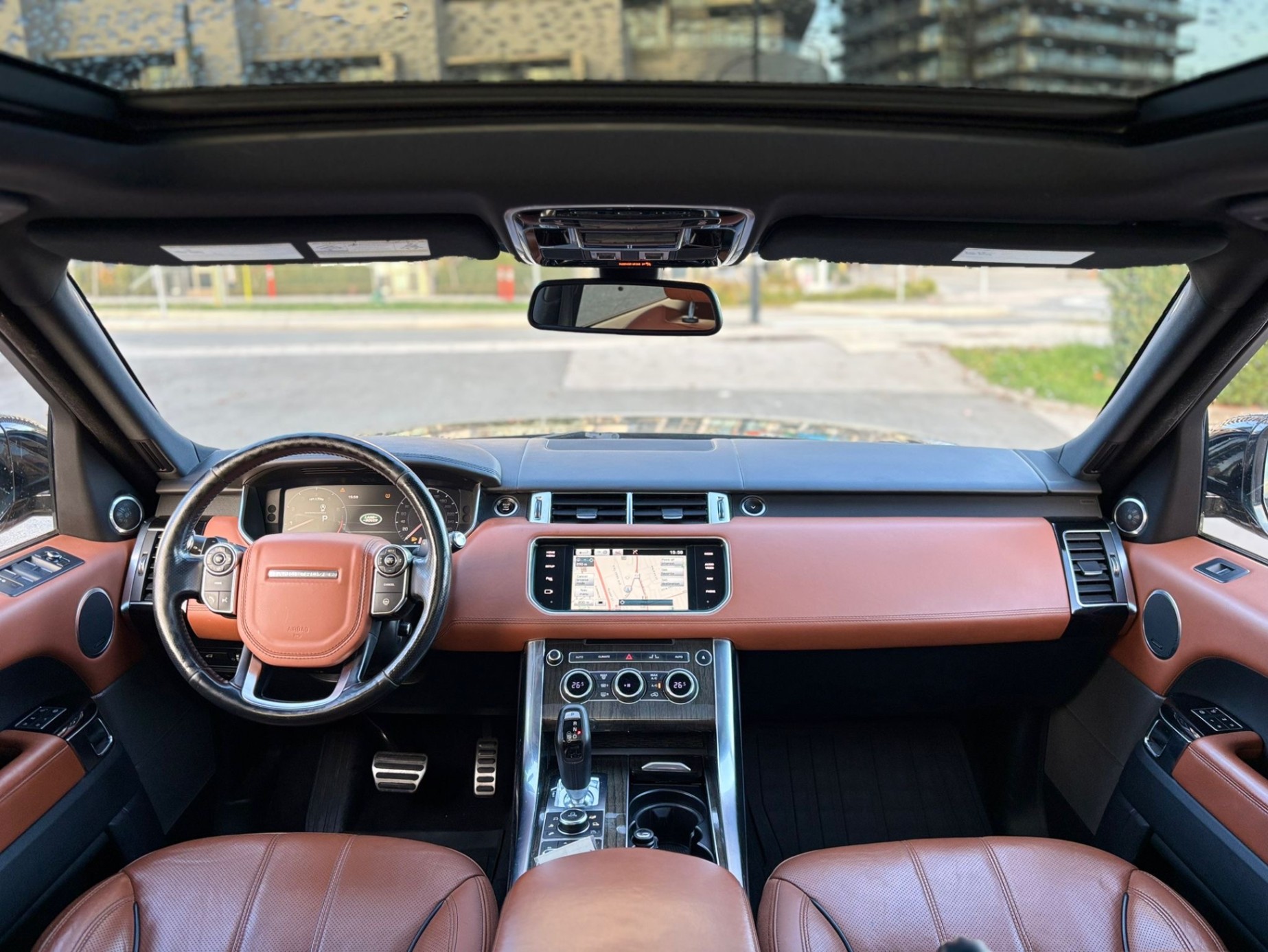 /canwestautoinc/2014-LandRover-RangeRover-3047404591216354.jpg