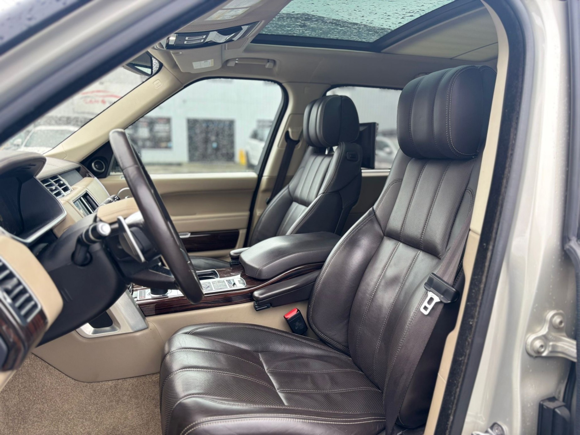/canwestautoinc/2014-LandRover-RangeRover-5843294861192201.jpg