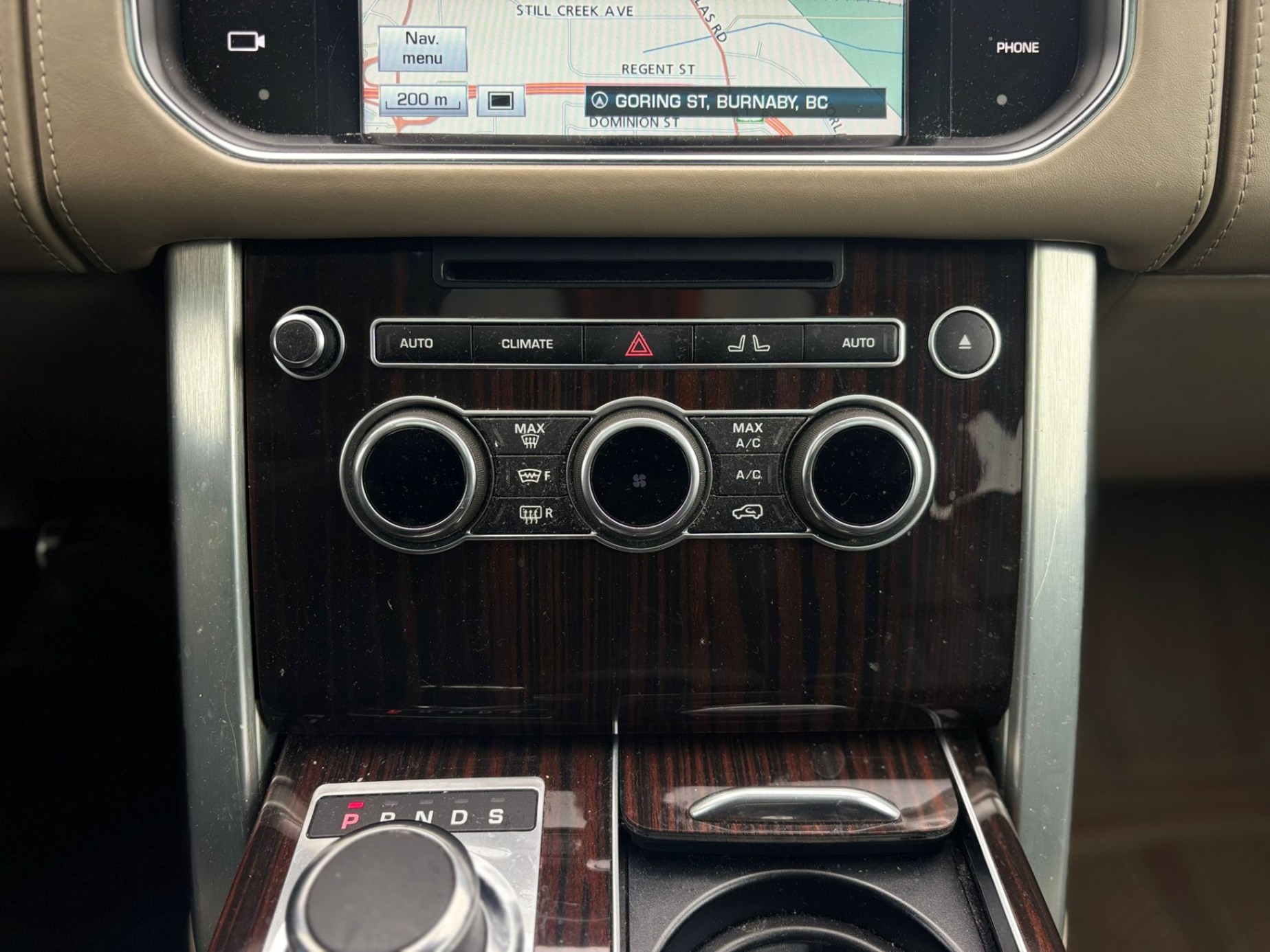 /canwestautoinc/2014-LandRover-RangeRover-6256321893857926.jpg