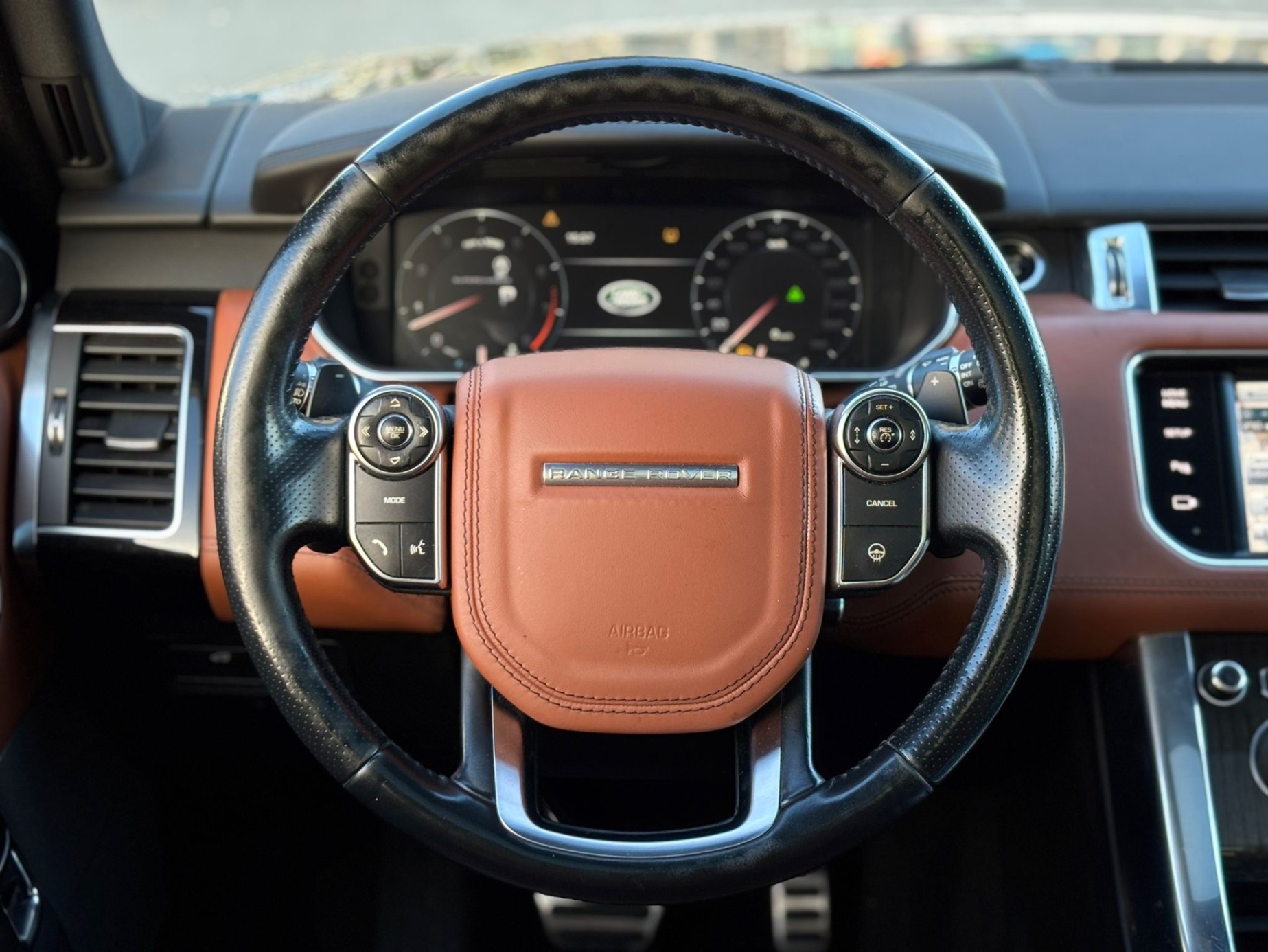 /canwestautoinc/2014-LandRover-RangeRover-7144455630625073.jpg