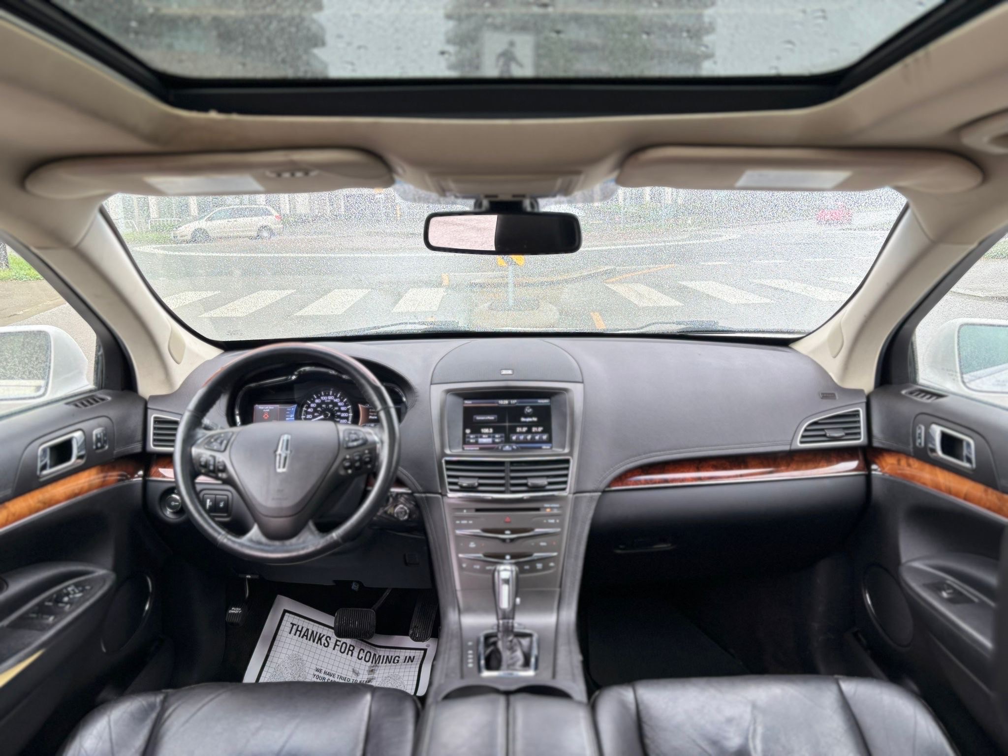/canwestautoinc/2014-Lincoln-MKT-32615345947511076.jpg