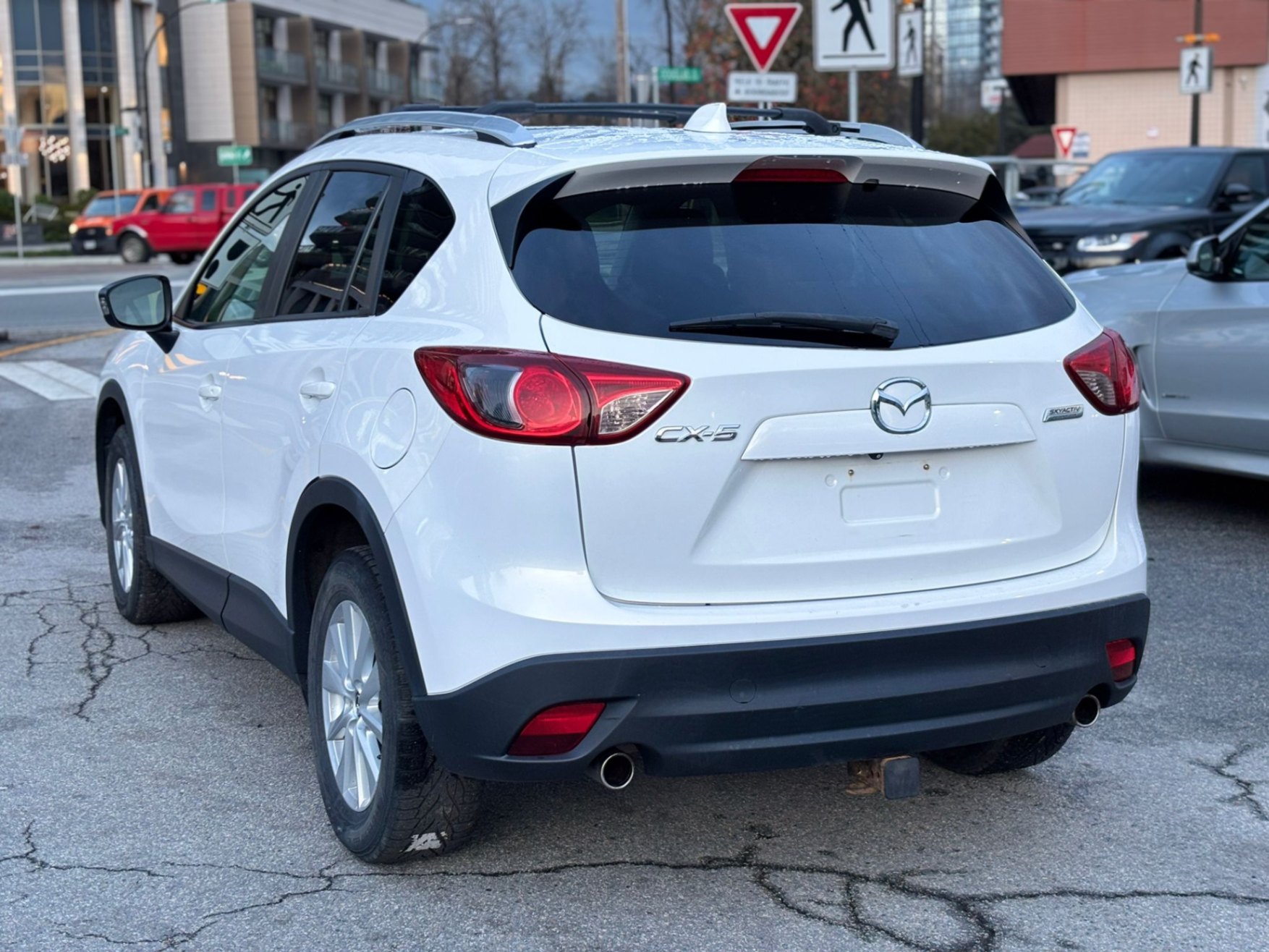 /canwestautoinc/2014-Mazda-CX-5-81684066003974.jpg