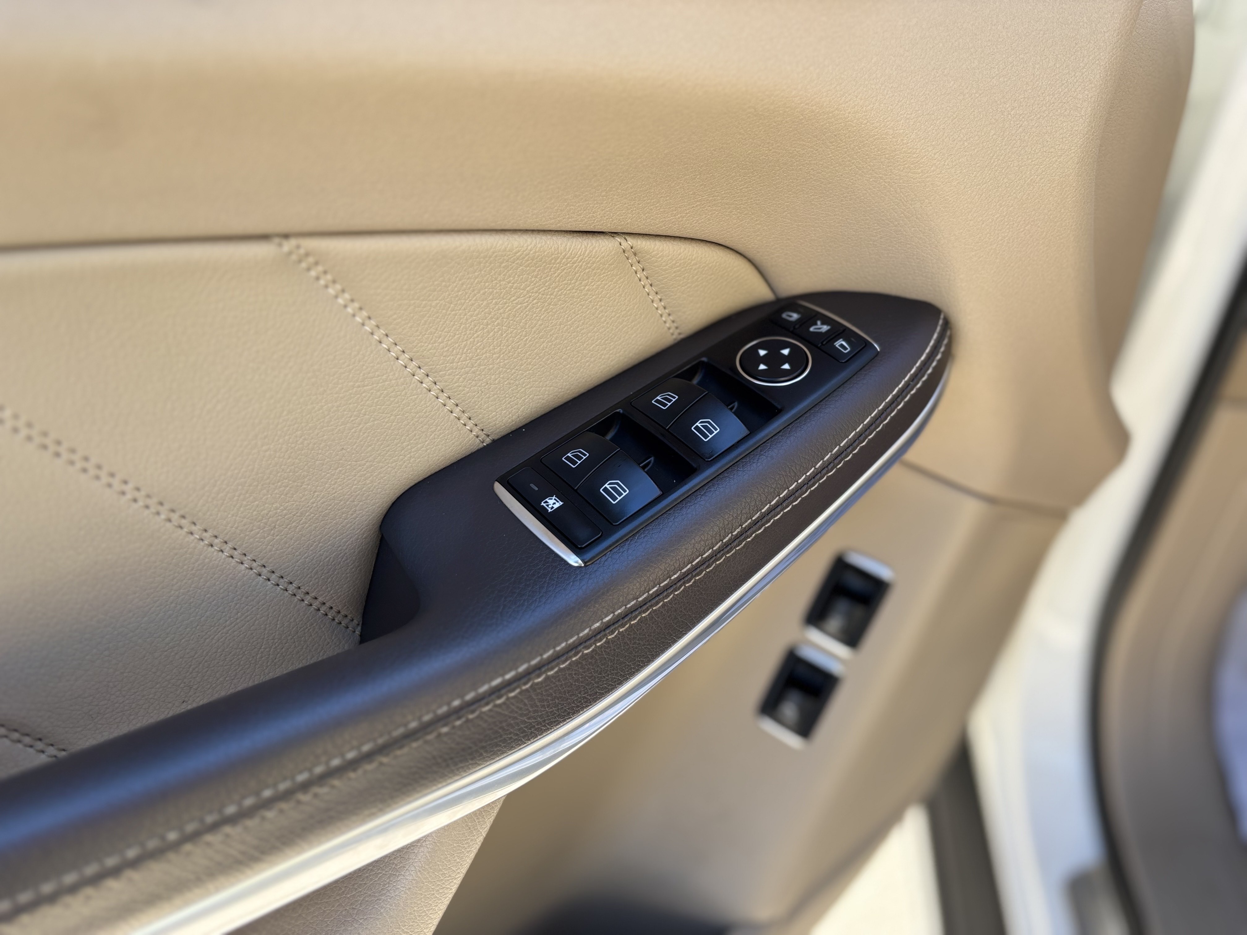 /canwestautoinc/2014-Mercedes-Benz-GL-Class-42053657356158625.jpg