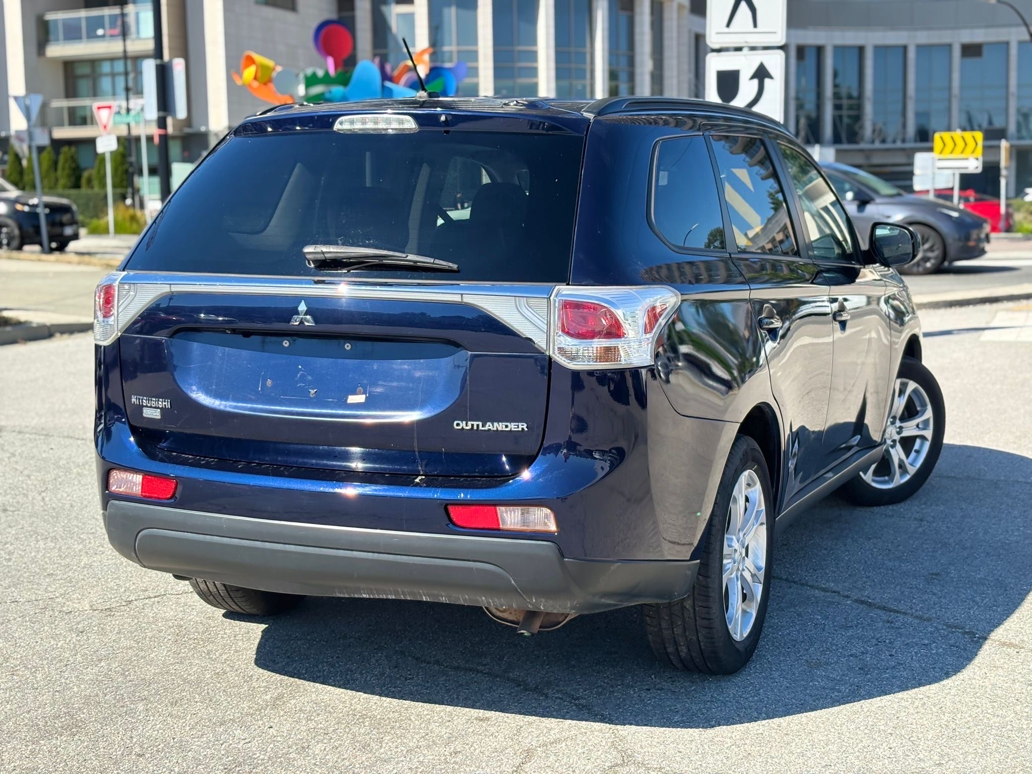 /canwestautoinc/2014-Mitsubishi-Outlander-04142525322363144.jpg